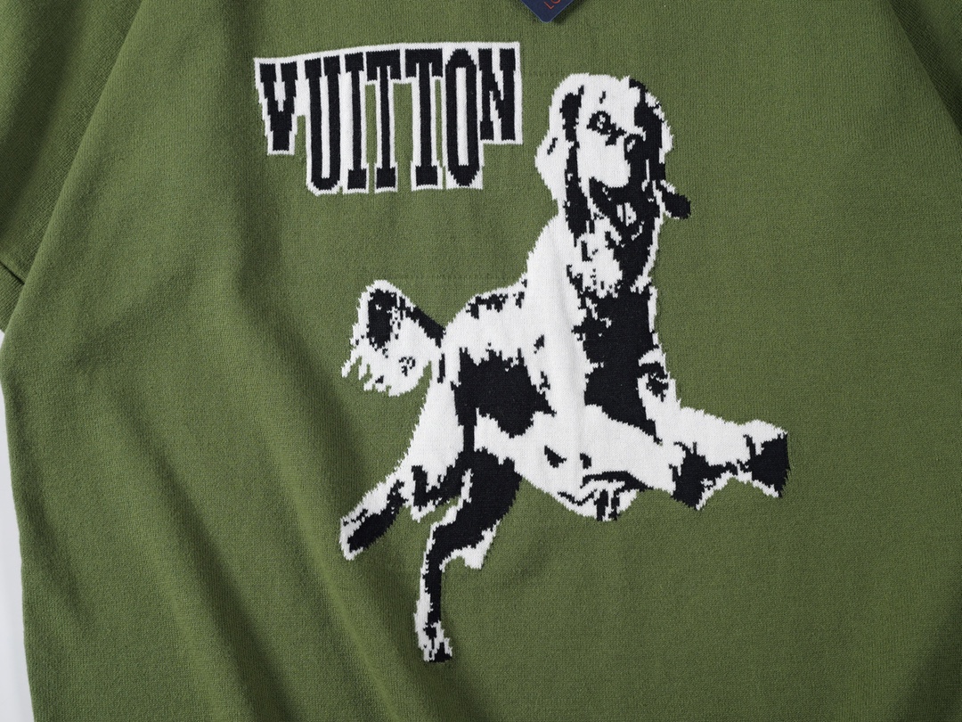 Louis Vuitton 2024SS Hound Dog Pattern Knitted T-Shirt - Round Neck, Short Sleeve 6 i1733057705 4454 1