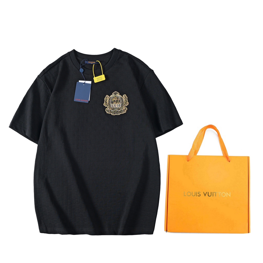 Louis Vuitton Men's Black Cotton T-Shirt with Embroidered Dog Crest 2 i1736655110 6720 0