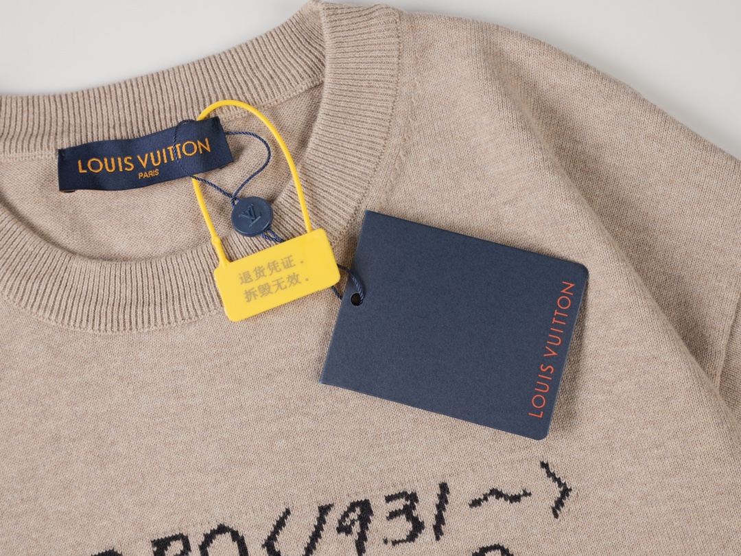 神版） Louis Vuitton 2025新款 字母图案短袖