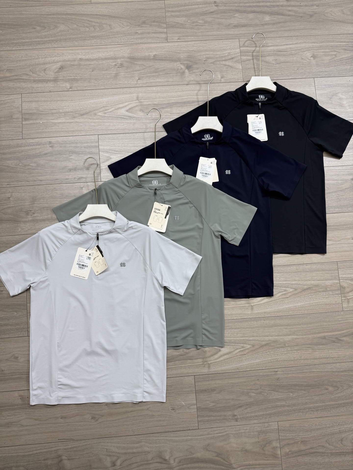 Alternative view of T-Shirt 04528