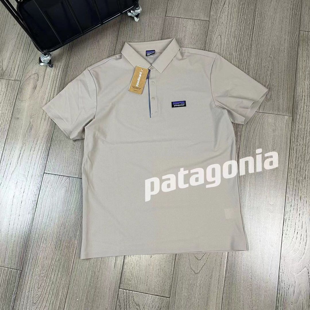 💰105 Patagonia/巴塔哥尼亚冰丝速干polo衫 百分之七十六的锦纶和二十四的氨纶混合面料 ,弹力十足,水洗不变形 ,这款面料是订制面料,上身超级舒服 丝滑 品质外观肉眼可见高级感
工艺处都在细节图,polo领口双层压胶高克重有质感立挺定型,门襟处也都是双层压胶条 做了撞色的设计 ,纽扣处全是跟本布一个配色 专门订制的 同色系比较高级耐看, 品质杠杠的好 ,这种品质线下没有大几百拿不下的品质,果断下手,强烈推荐
颜色:浅蓝色 卡其色 藏青色
尺码:M-5XL
M肩宽43.5 胸围100 衣长65 袖长20 建议体重100-120斤
L肩宽45 胸围104 衣长67 袖长21建议体重120-135斤
xL肩宽46.5 胸围108 衣长69 袖长22建议体重135-150斤
2x肩宽48 胸围112 衣长71 袖长23 建议体重150-165斤
3x肩宽49.5胸围116 衣长73 袖长24 建议体重165-180斤
4x肩宽51 胸围120 衣长75 袖长25 建议体重180-195斤
5x肩宽52.5 胸围124 衣长77 袖长26 建议体重195-205斤