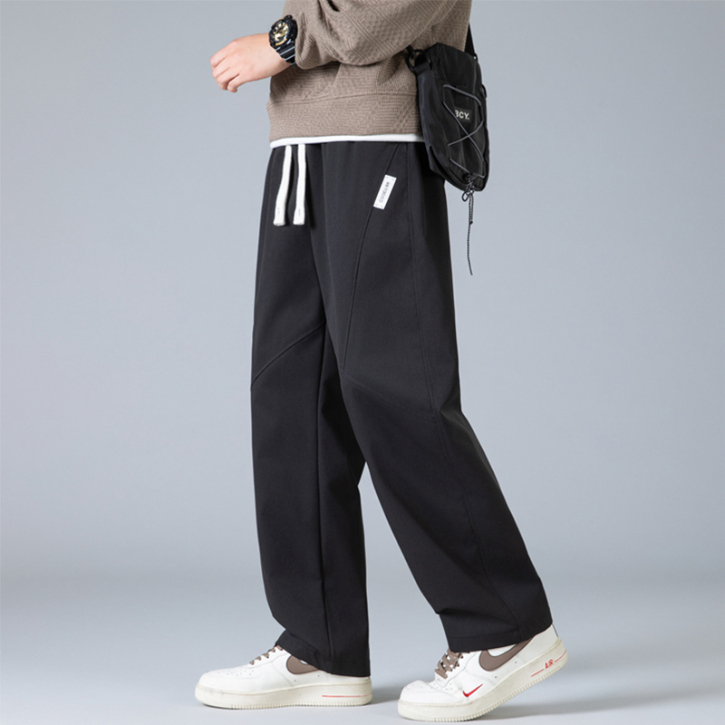 供货价:80💰『常熟热销篇章』顶级贸易货,工厂1:1定制,原包装+原吊牌
ARC'TERYX/始祖鸟伞兵裤【男女同款】 海外专柜机能休闲裤
防水冲锋裤，小红书主播推荐卫裤，上身质感满满，版型立体，完美修饰腿型，可随意日常搭配，不费劲就能穿出你的专属特色，整体好穿大方，休闲又减龄，不要错过！
颜色：黑色  灰蓝色   杏色  
尺码：M-3XL 
     裤长    腰围    脚口  
M   98       74      42  
L   100      77     43  
XL  102    80      44  
XXL104    83     45  
3XL 124   86      46  





