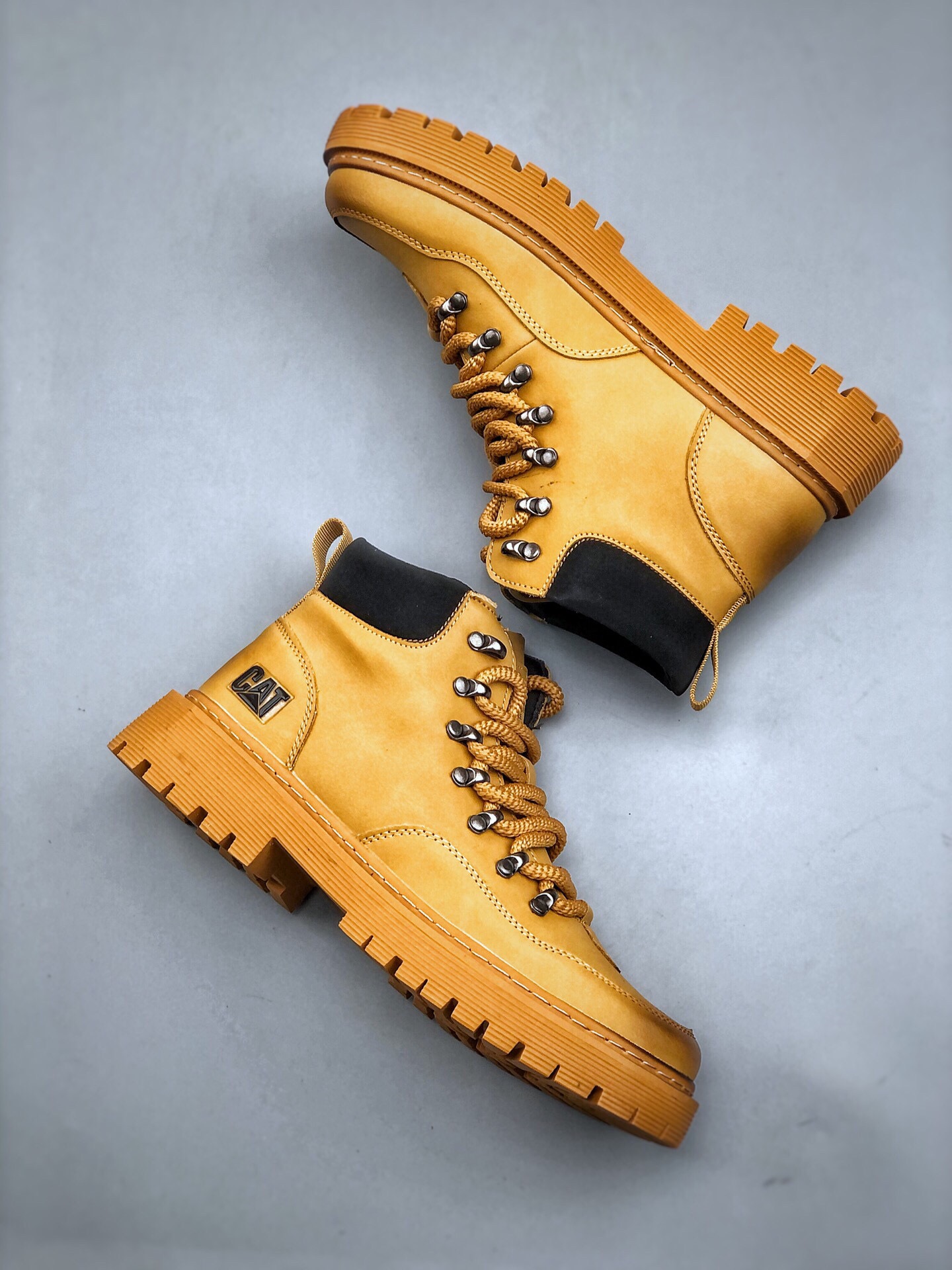 CAT Carter Dongguan origin Guangdong pure original outdoor workwear light bottom mid-cut casual Martin boots series