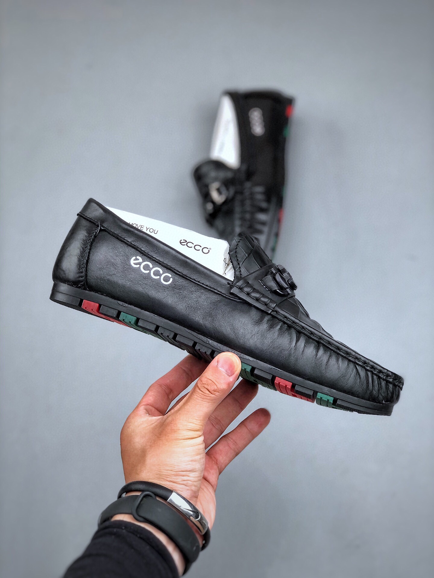 300 ECCO/爱步 广东订单品质 运动跑鞋/休闲鞋 官网同款 彩用进口皮牛材质