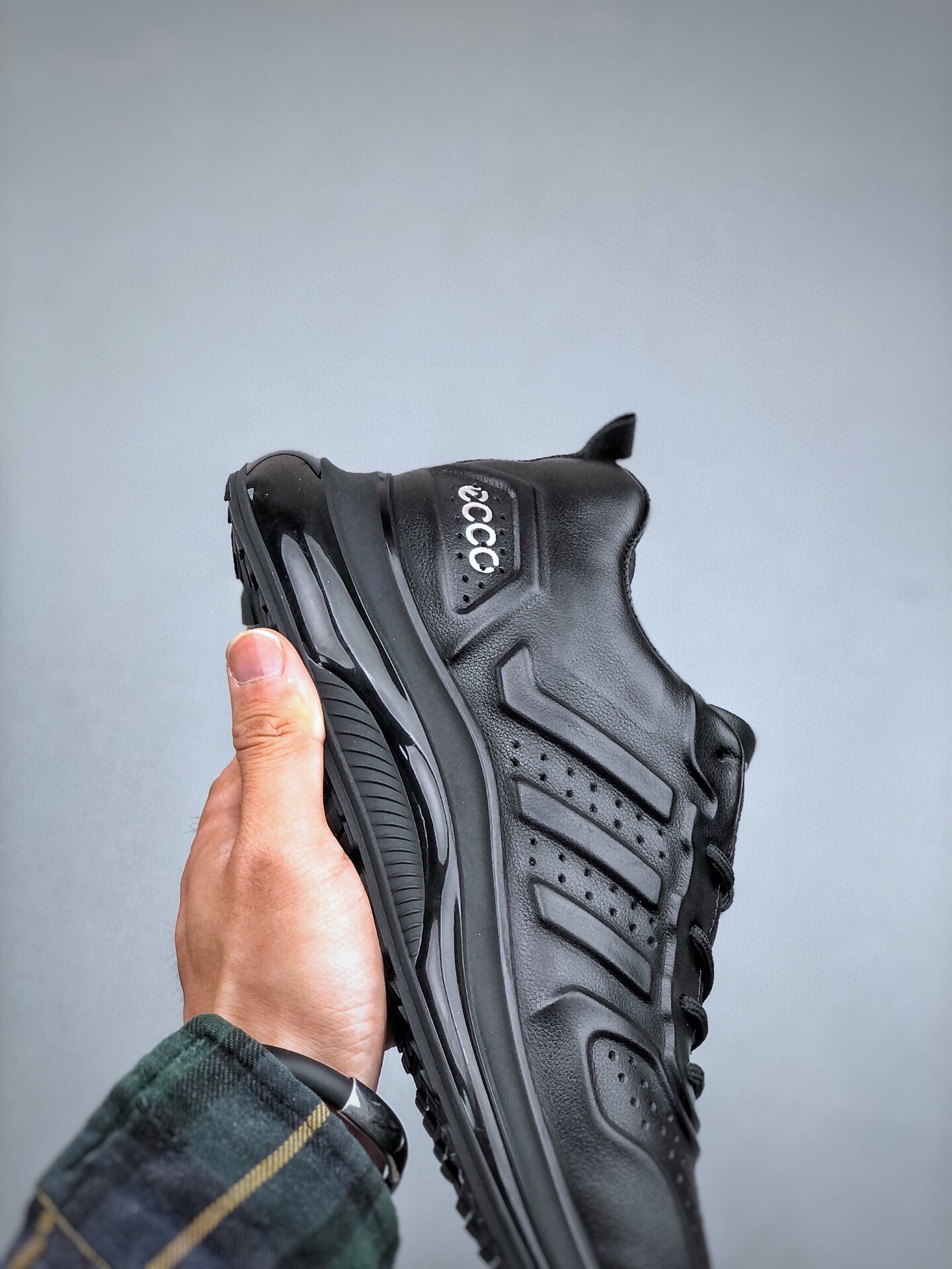 300 ECCO/爱步 镂空新款 广东订单品质 运动跑鞋/休闲鞋