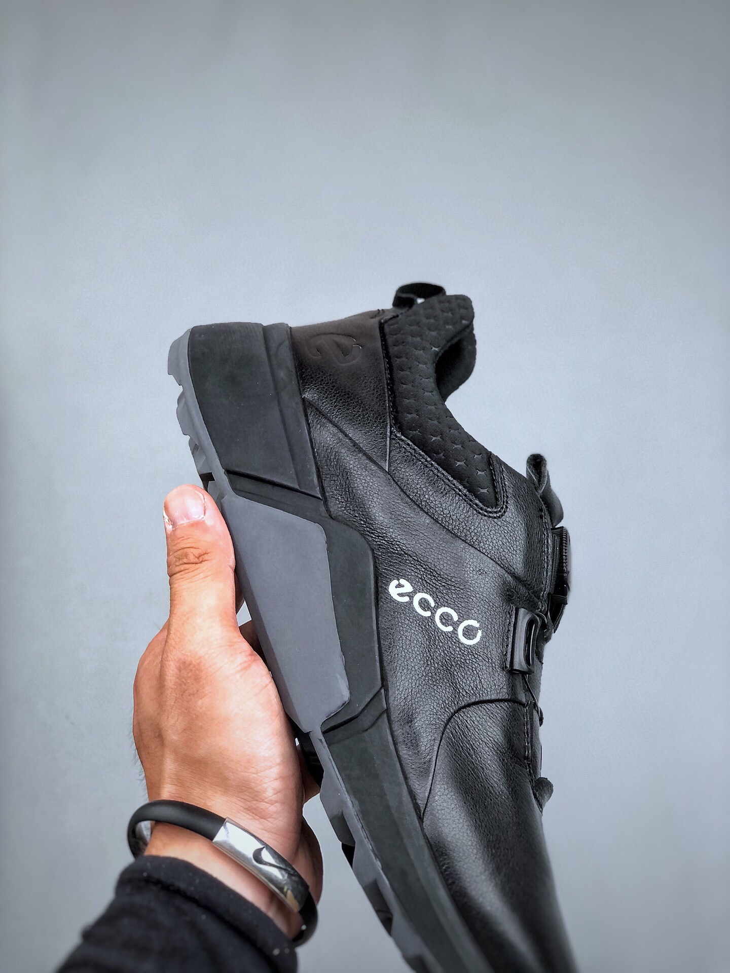 280 ECCO/爱步 经典爆款 健步系列 休闲运动跑鞋/休闲鞋