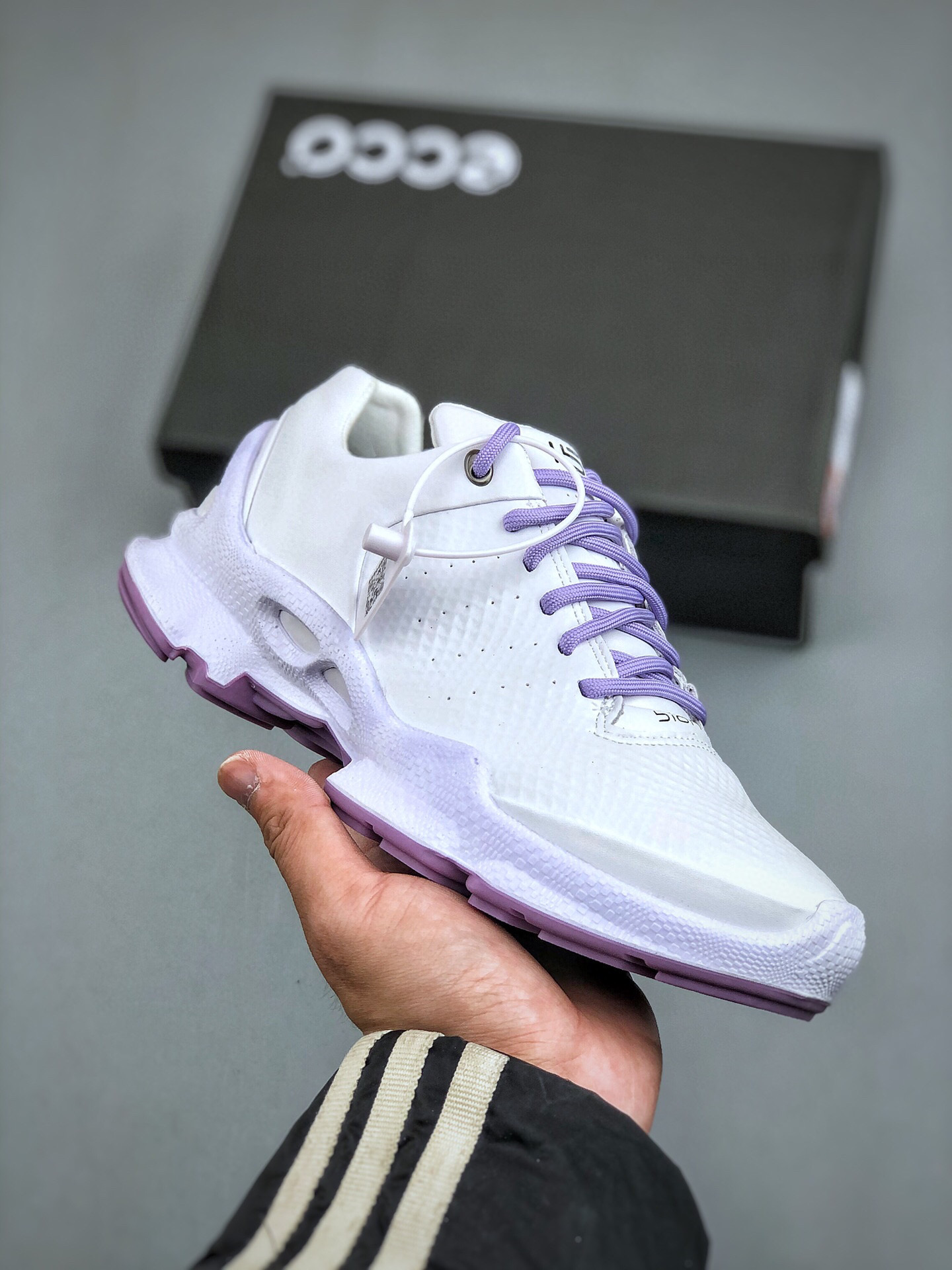 260 ECCO/爱步 15周年经典 女鞋 爆款 休闲运动跑鞋/休闲鞋