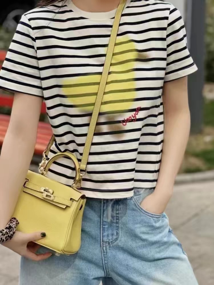 Striped Silk Crepe De Chine Tee with Duck Graphic - Casual & Chic 2 a1746754839619 0010