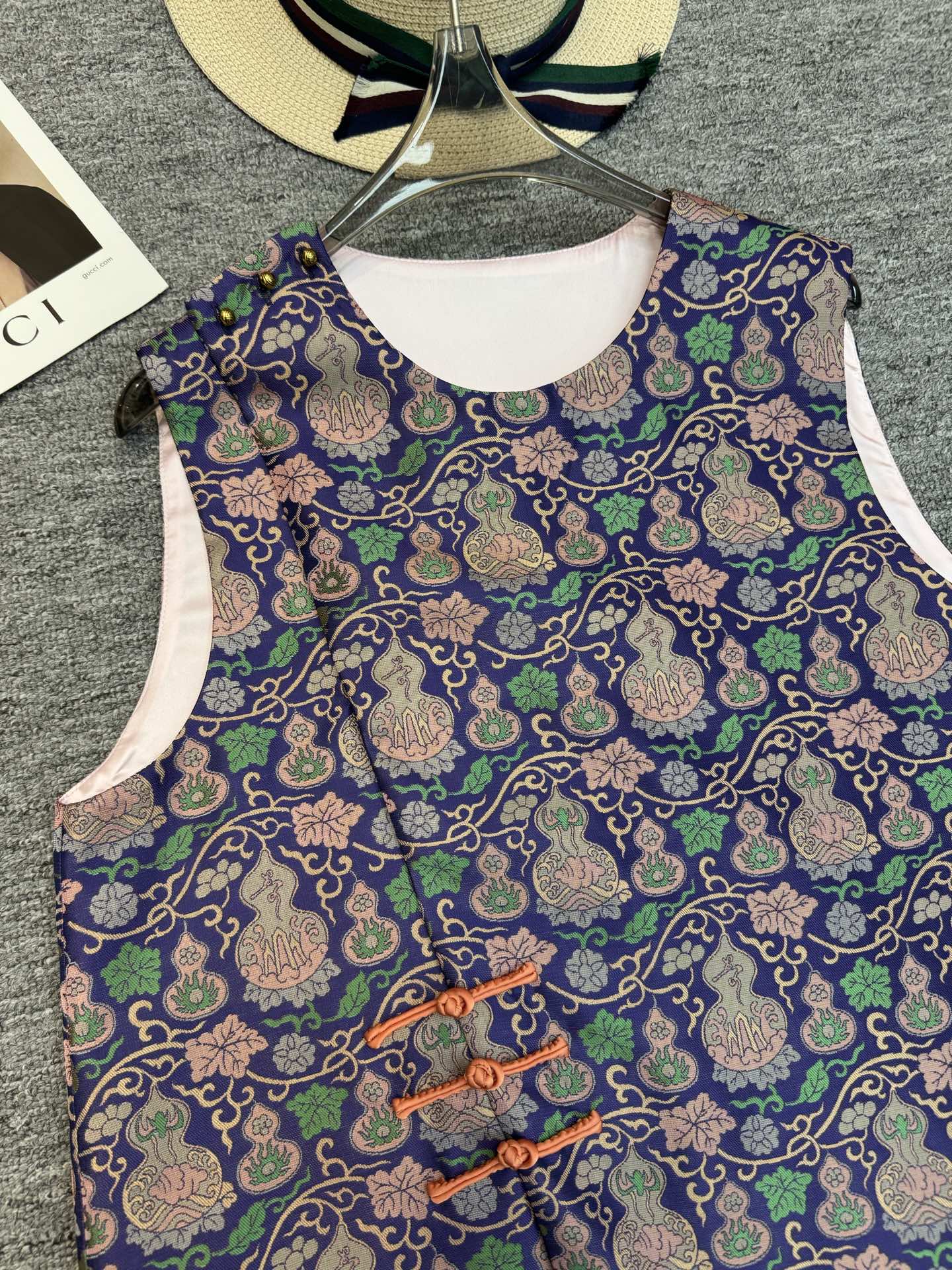 Elegant Brocade Vest with Contrast Buttons and Mesh Sleeves Top 3 i1755446240406 7191 0 2
