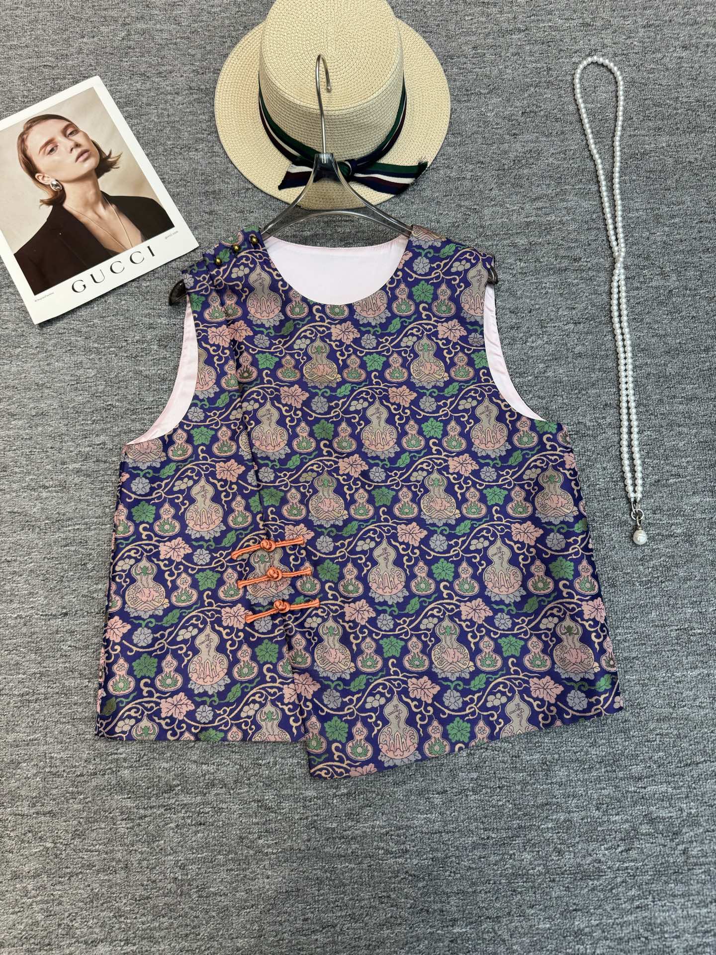 Elegant Brocade Vest with Contrast Buttons and Mesh Sleeves Top 2 i1755446244125 8060 0 1