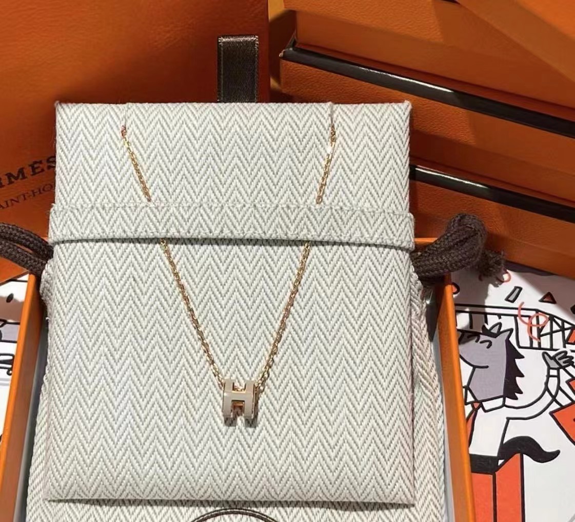Hermès Haute Joaillerie Fine Jewelry Earrings Necklace Ring Ref 7