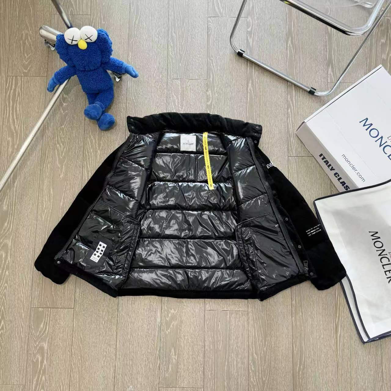 Moncler M.U.S.R.F.G.MT.U.N.S.S. Collection: High-Quality Fashion with Superior Warmth and Style - 图片 3