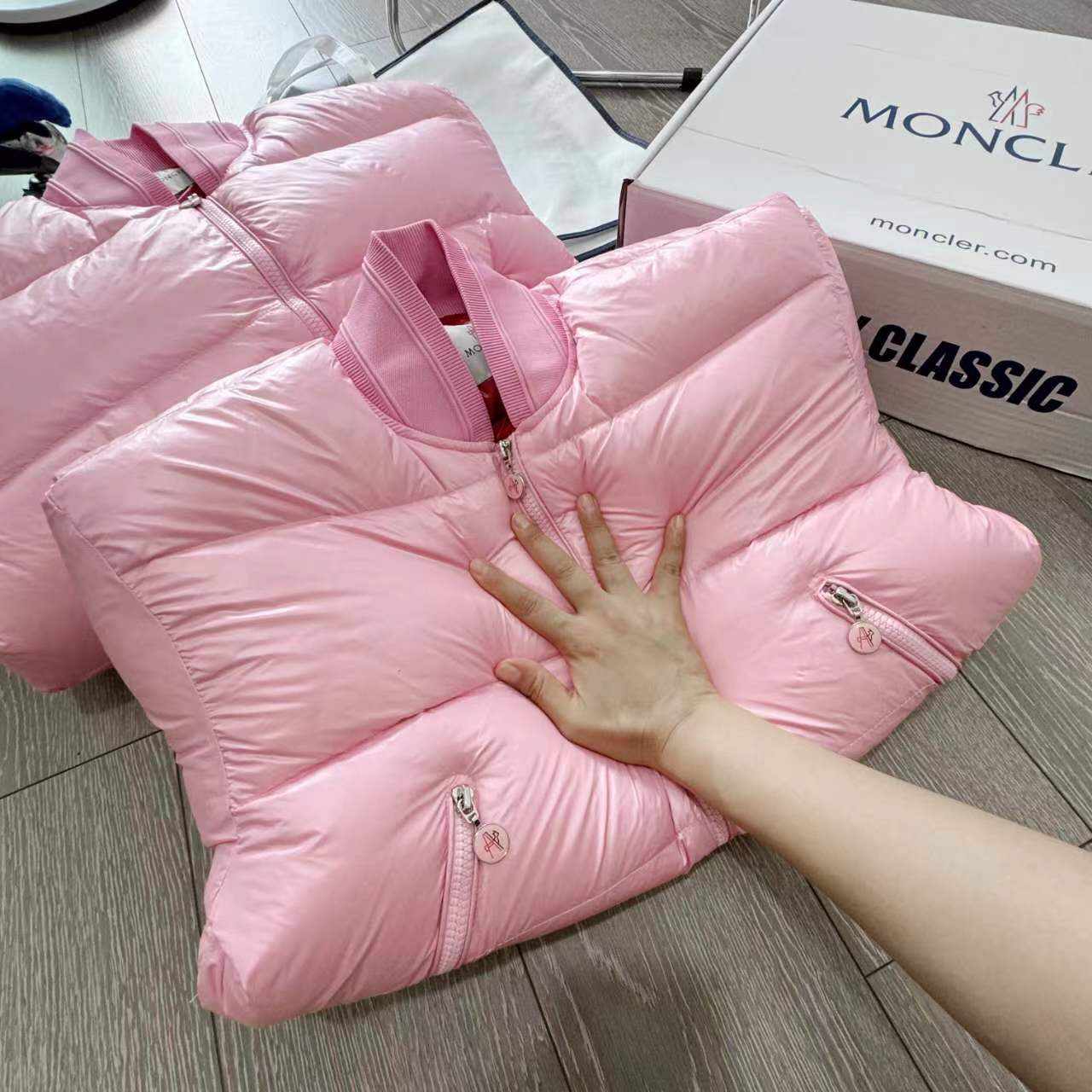 Moncler/Moncho Yilin Puffed Pilot Coat: Stylish Short Baseball Jacket for Girls - 图片 8