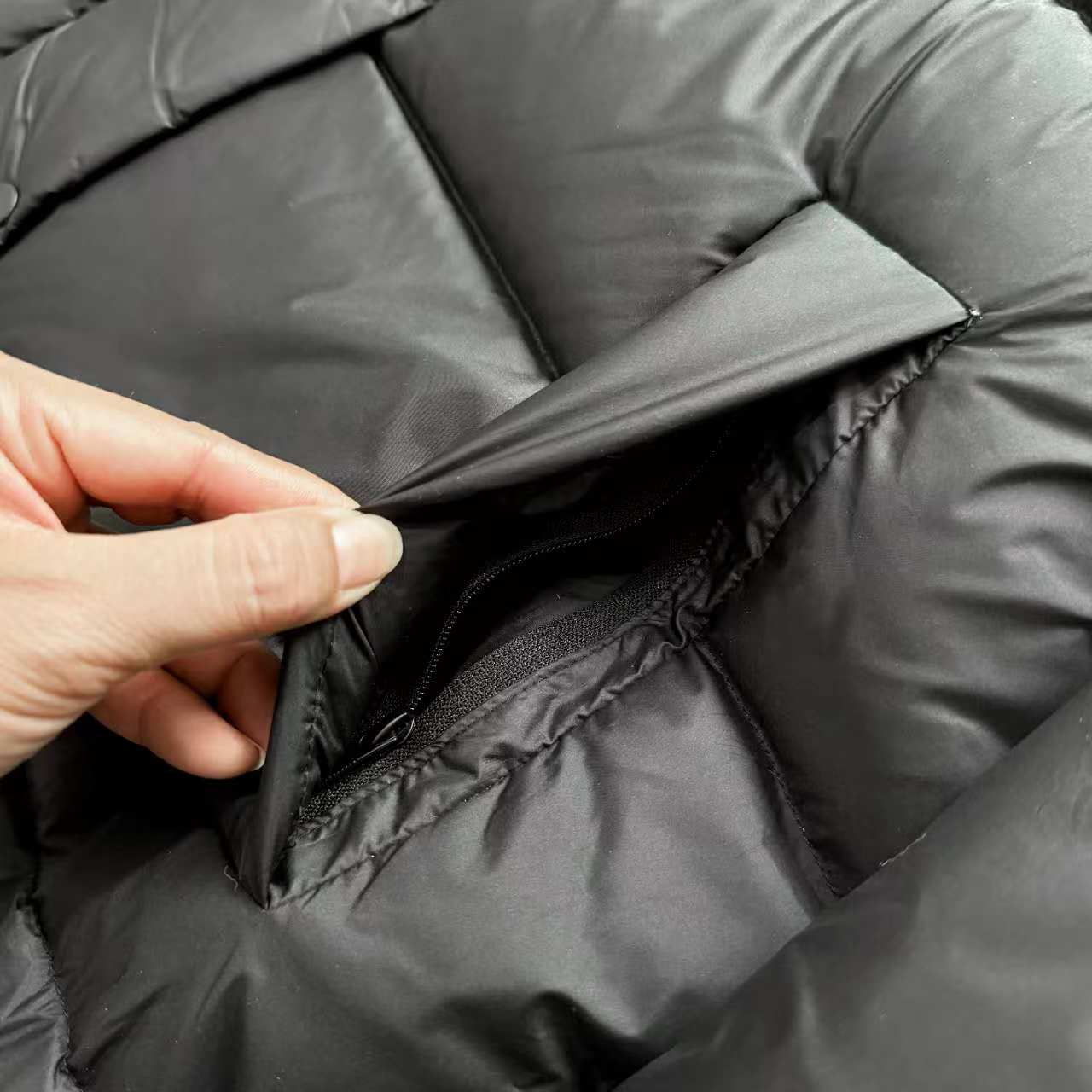 Lululemon Wunder Puffs Velvet Suit: Stylish, Warm, and High-Quality. - 图片 9