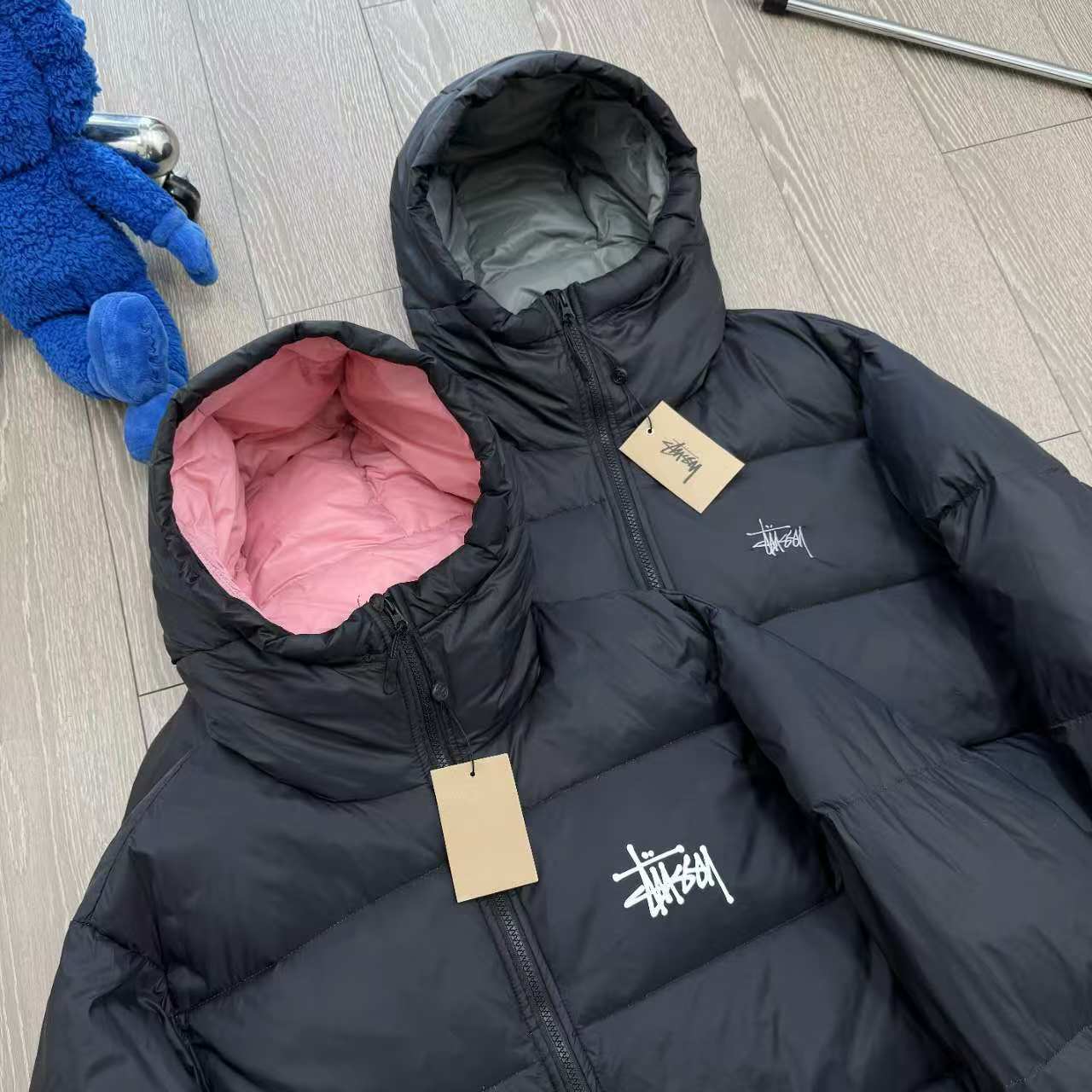 Stussy Micro Ripstop Down Parka: Features, Sizes, and Specifications - 图片 8
