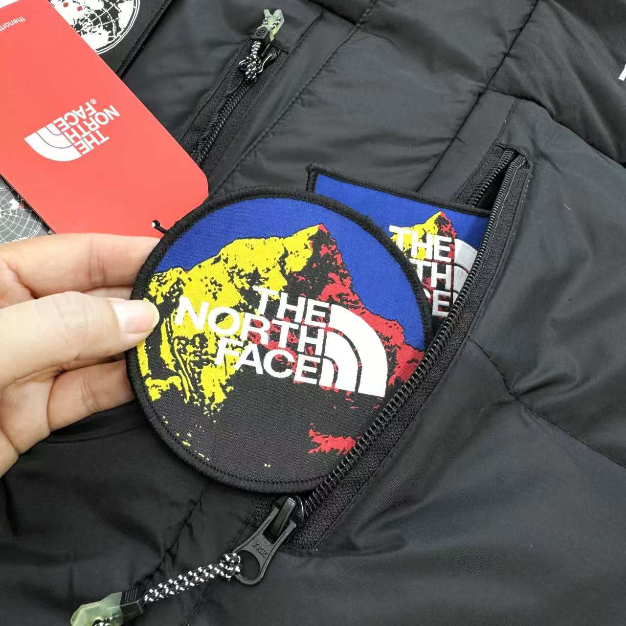 The North Face Himalayan Polar Series: Fashionable Heating with Street Elements. - 图片 7