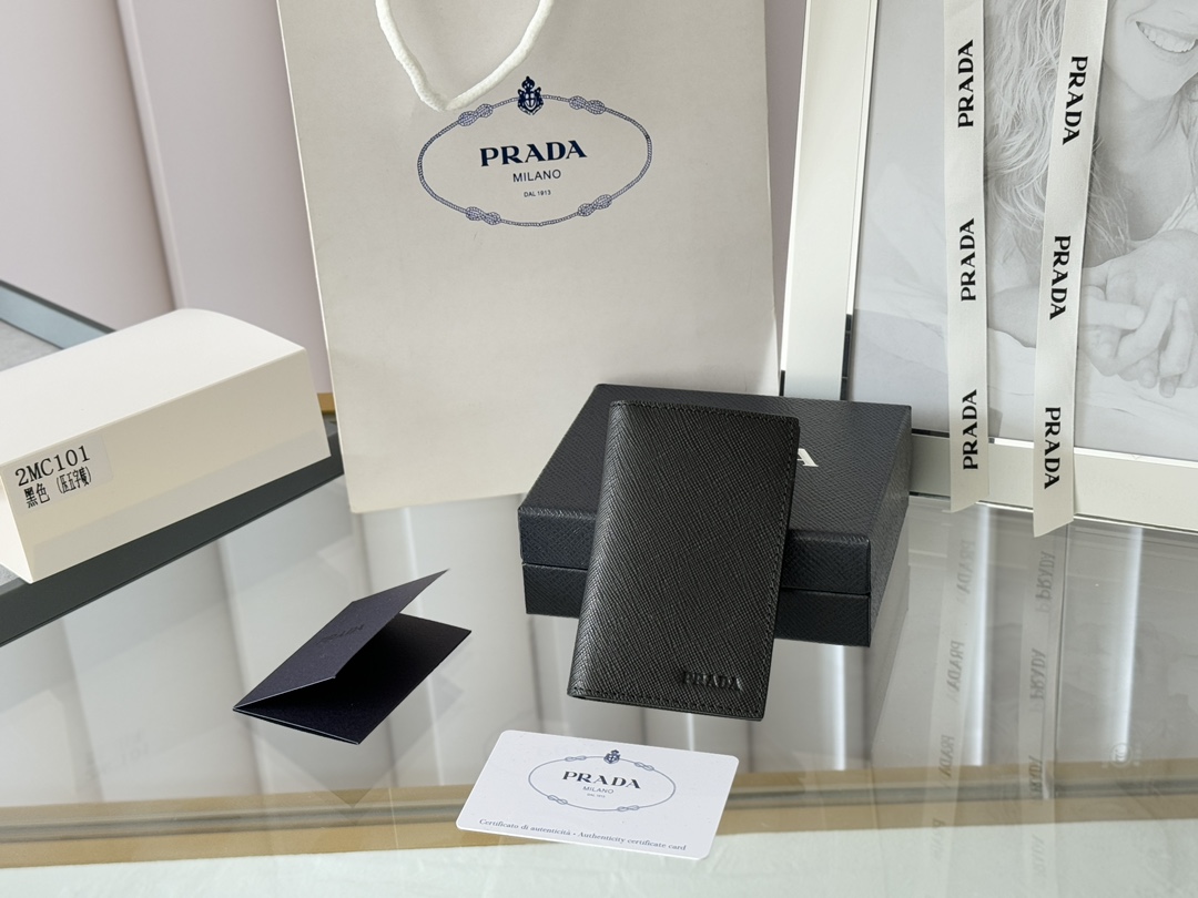 Prada Wallet Card pack Unisex Calfskin Cowhide Fashion