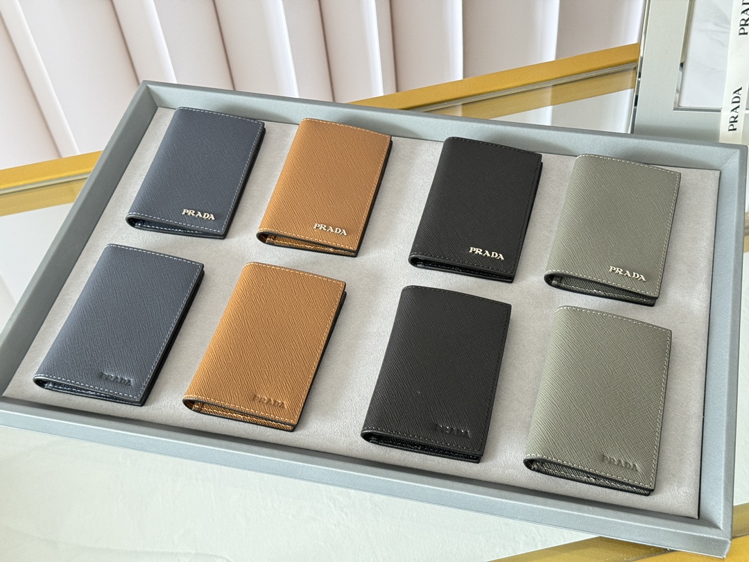 Prada Wallet Card pack Men