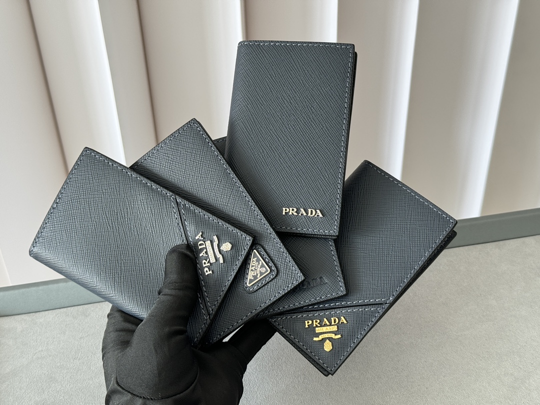 NO:405886,rada 2MC101 Universal Card Pack Royal Blue Collection, Prada Wallet, Prada, Prada, Wallets19860909rada 2MC101 男女通用卡包 宝蓝色合集,普拉达钱包,prada,prada,wallets,Bag