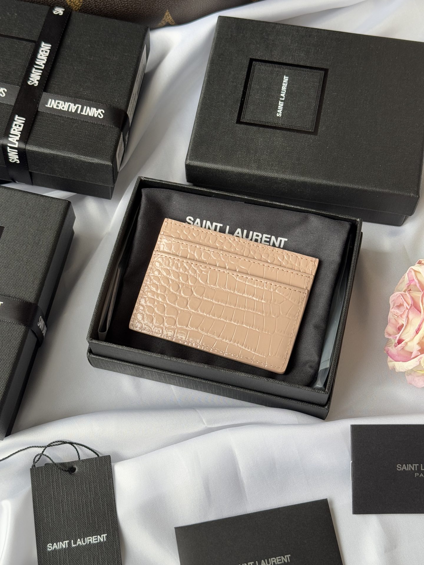 Saint Laurent Paris Embossed Crocodile Leather Card Holder Wallet, Beige 3 i1732449433 2671 0