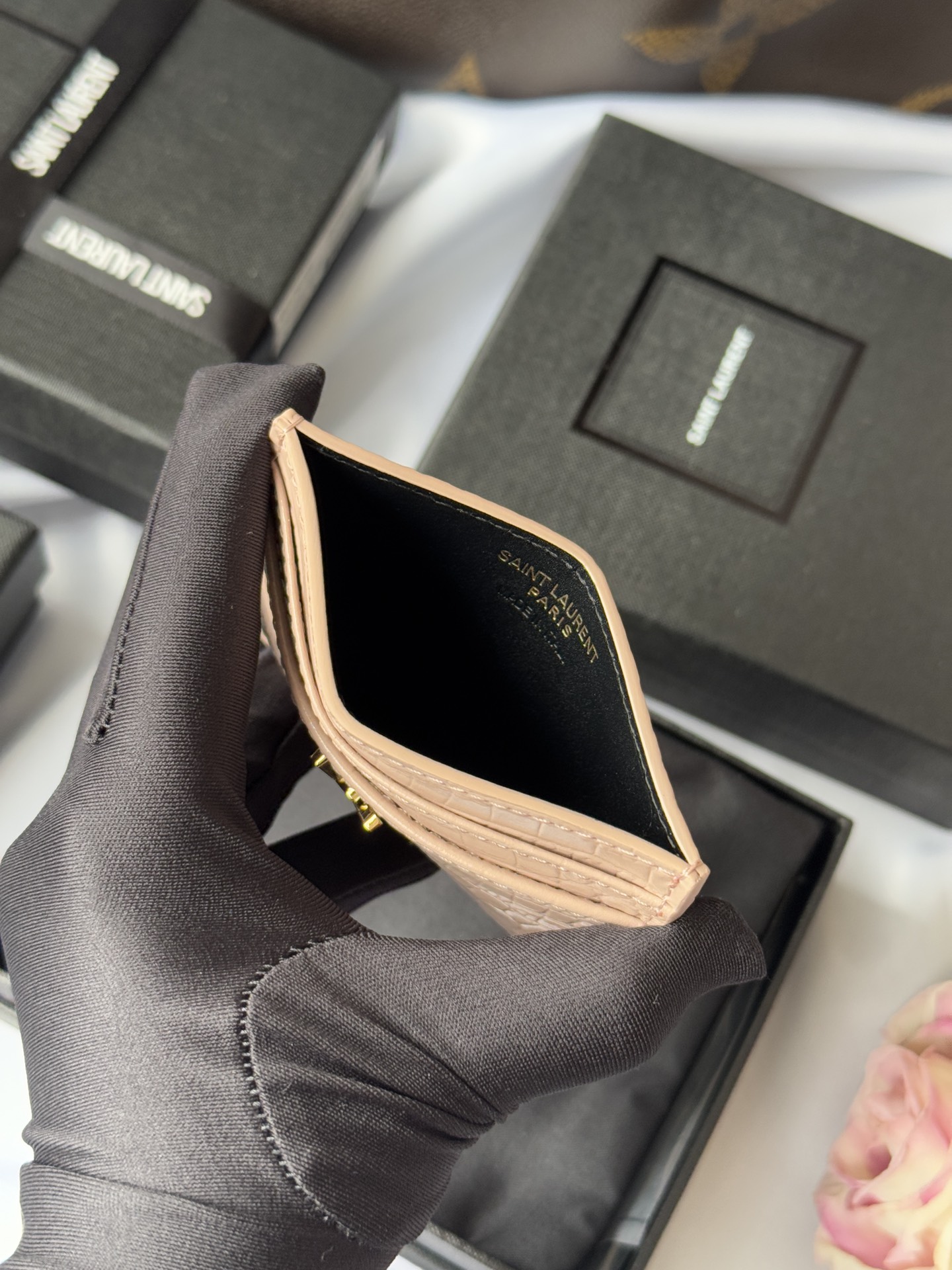 Saint Laurent Paris Embossed Crocodile Leather Card Holder Wallet, Beige 8 i1732449434 7429 2