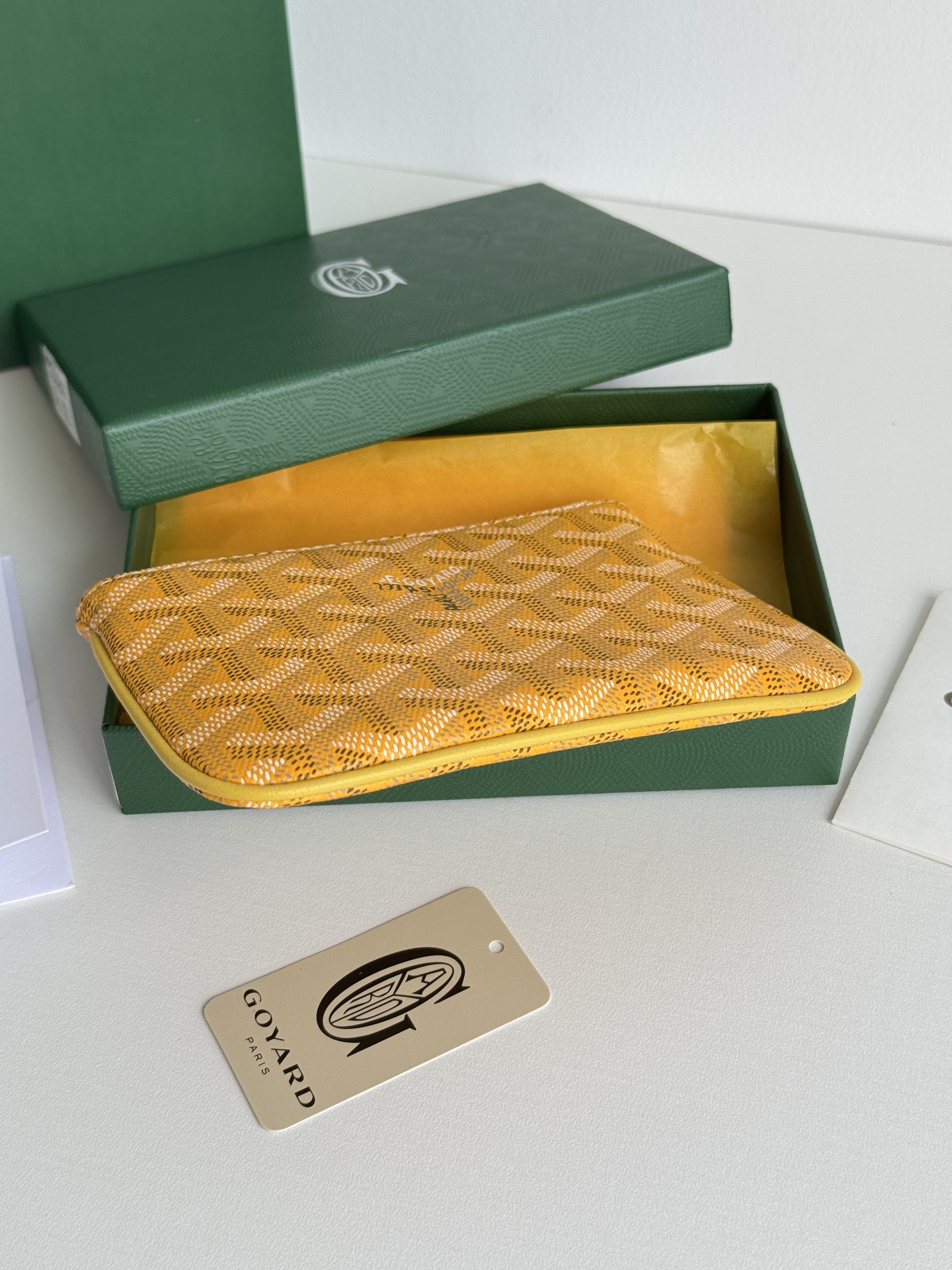 G0YARDミニ手包 - 防水・耐久性に優れた高級素材