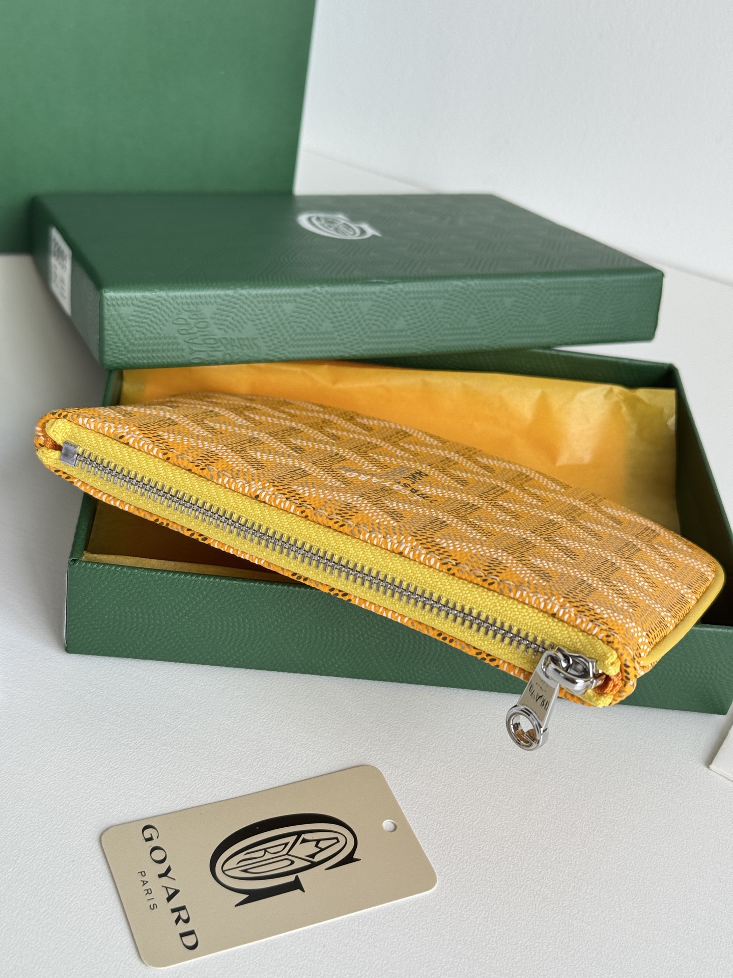 G0YARDミニ手包 - 防水・耐久性に優れた高級素材