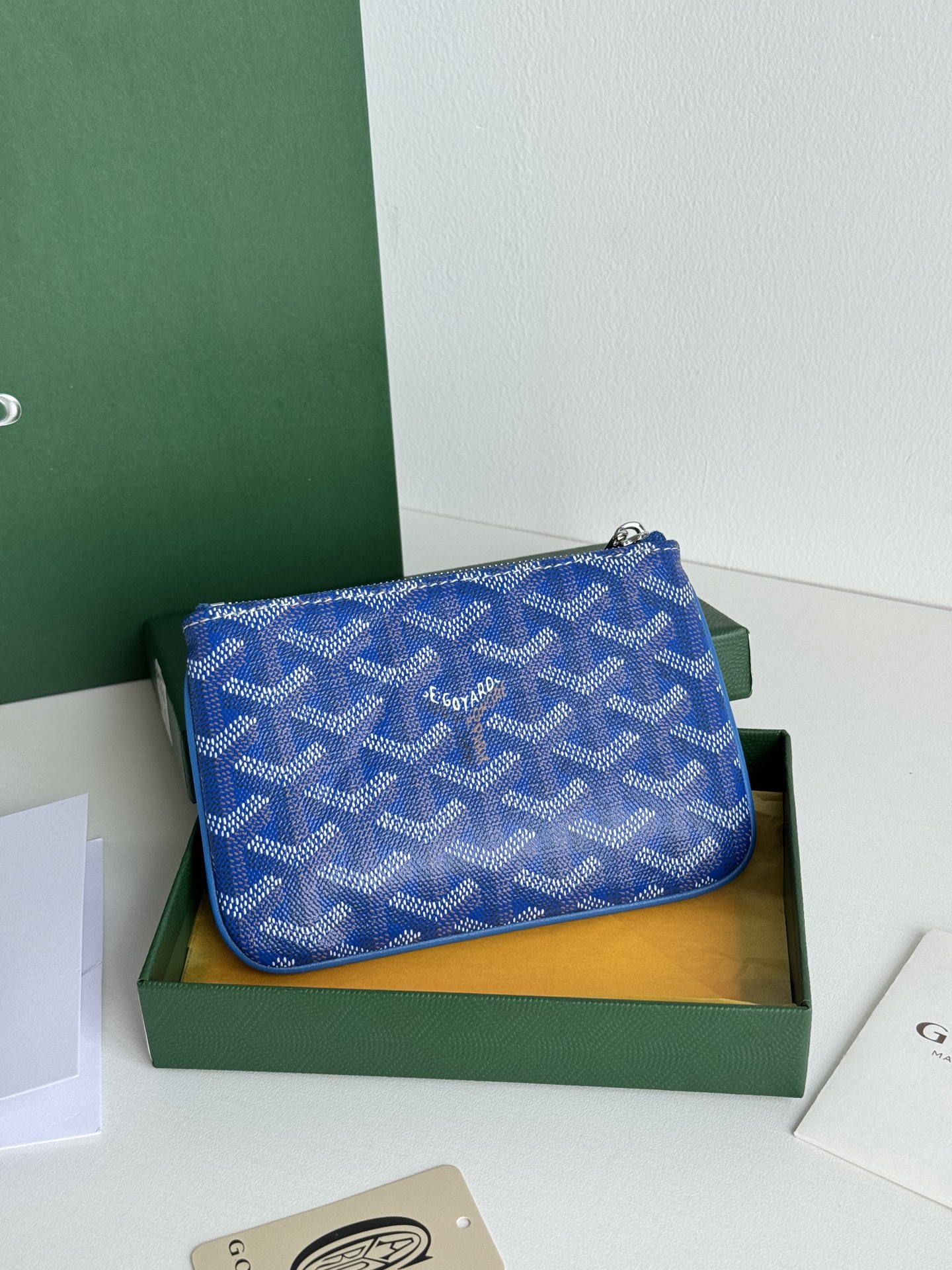 G0YARD（戈雅）ミニ手包 - 防水で耐久性抜群