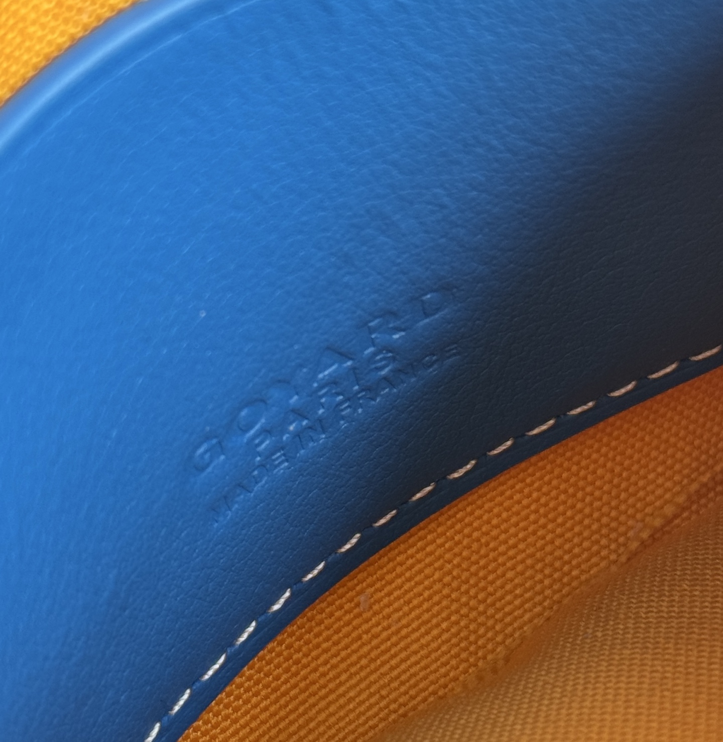 G0YARD（戈雅）ミニ手包 - 防水で耐久性抜群