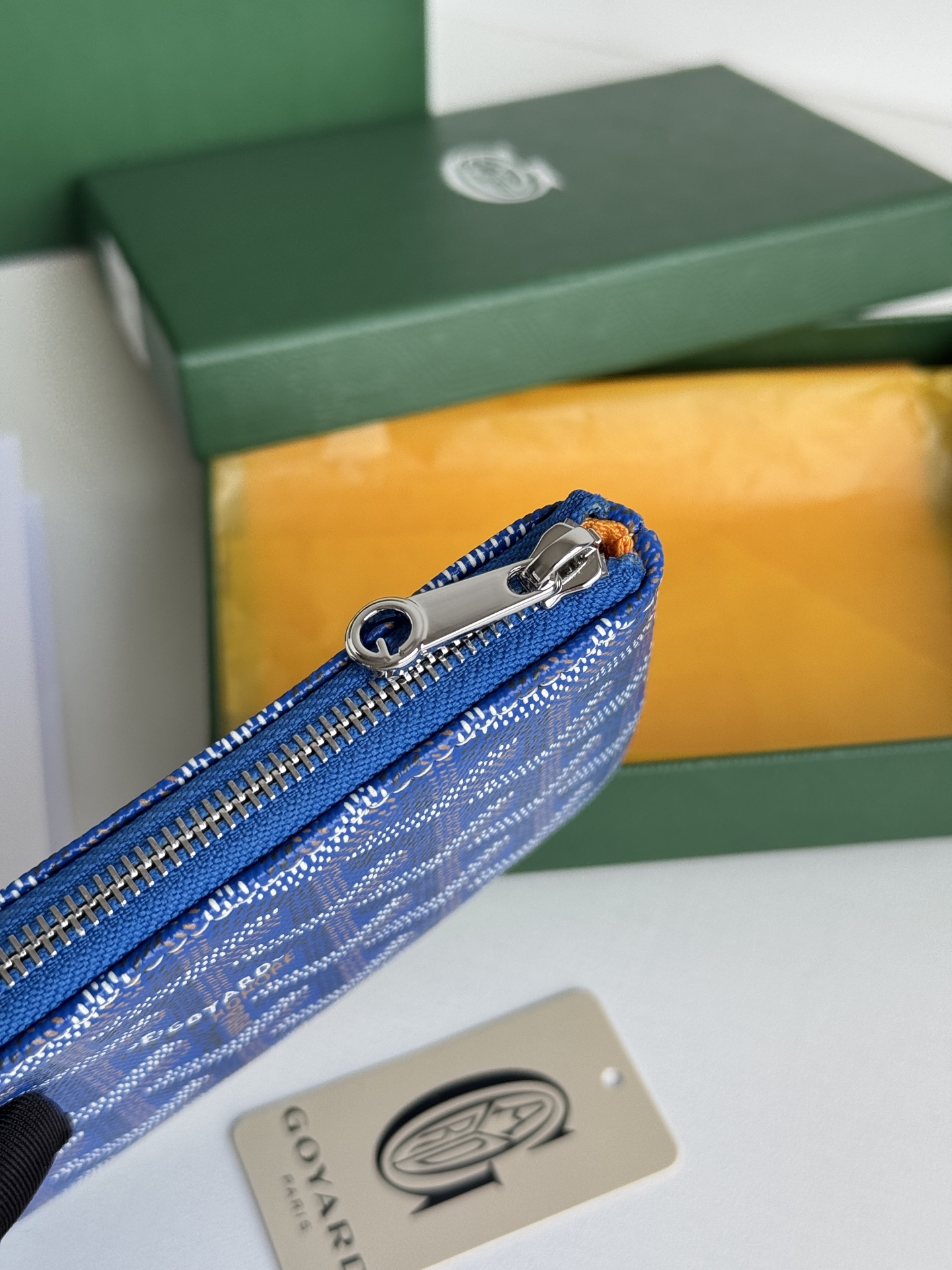 G0YARD（戈雅）ミニ手包 - 防水で耐久性抜群