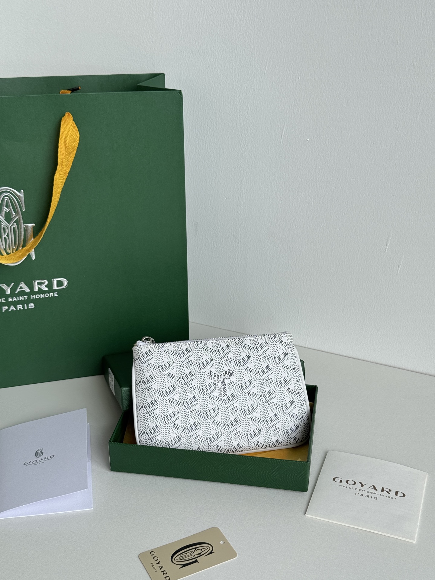 G0YARD（戈雅）ミニ手包 - 防水で耐久性に優れた高級小物