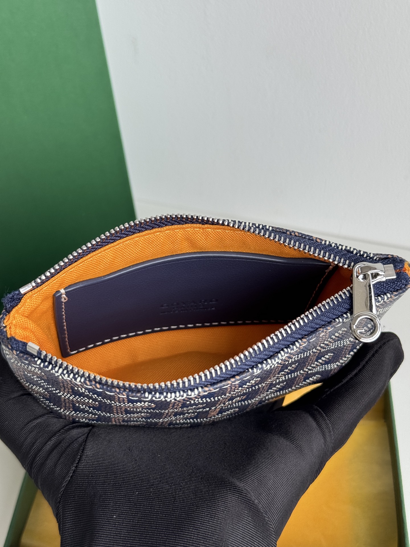 G0YARD（戈雅）ミニ小手包 - 防水・耐久性抜群の高級財布