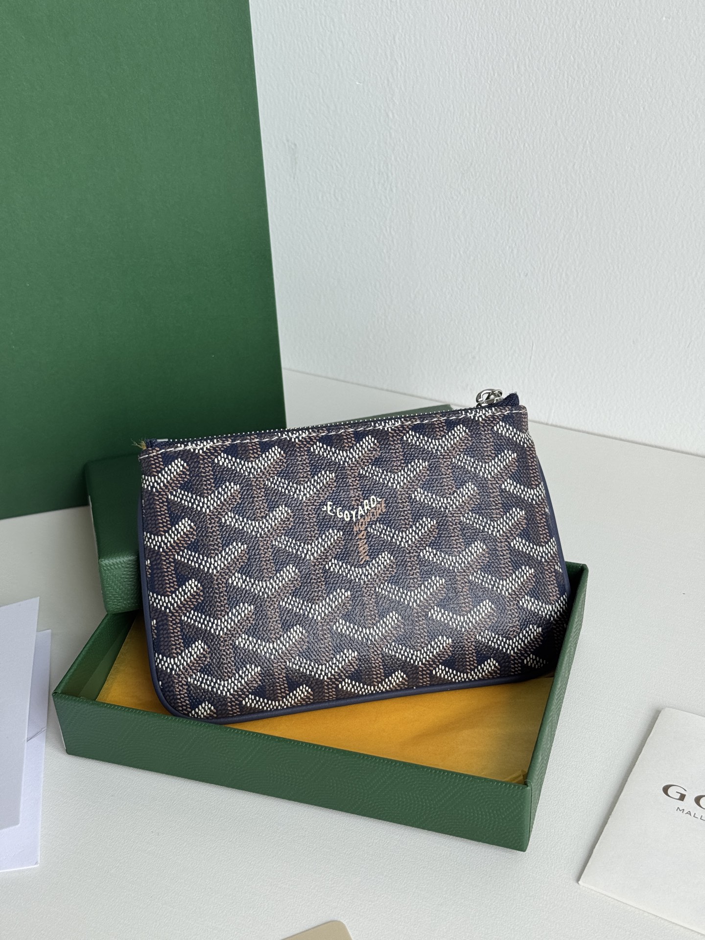 G0YARD（戈雅）ミニ小手包 - 防水・耐久性抜群の高級財布