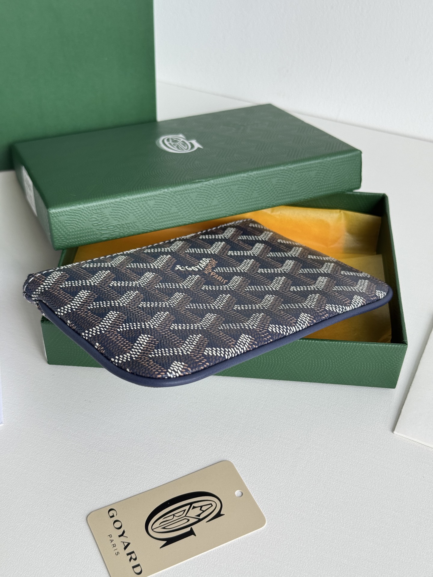G0YARD（戈雅）ミニ小手包 - 防水・耐久性抜群の高級財布
