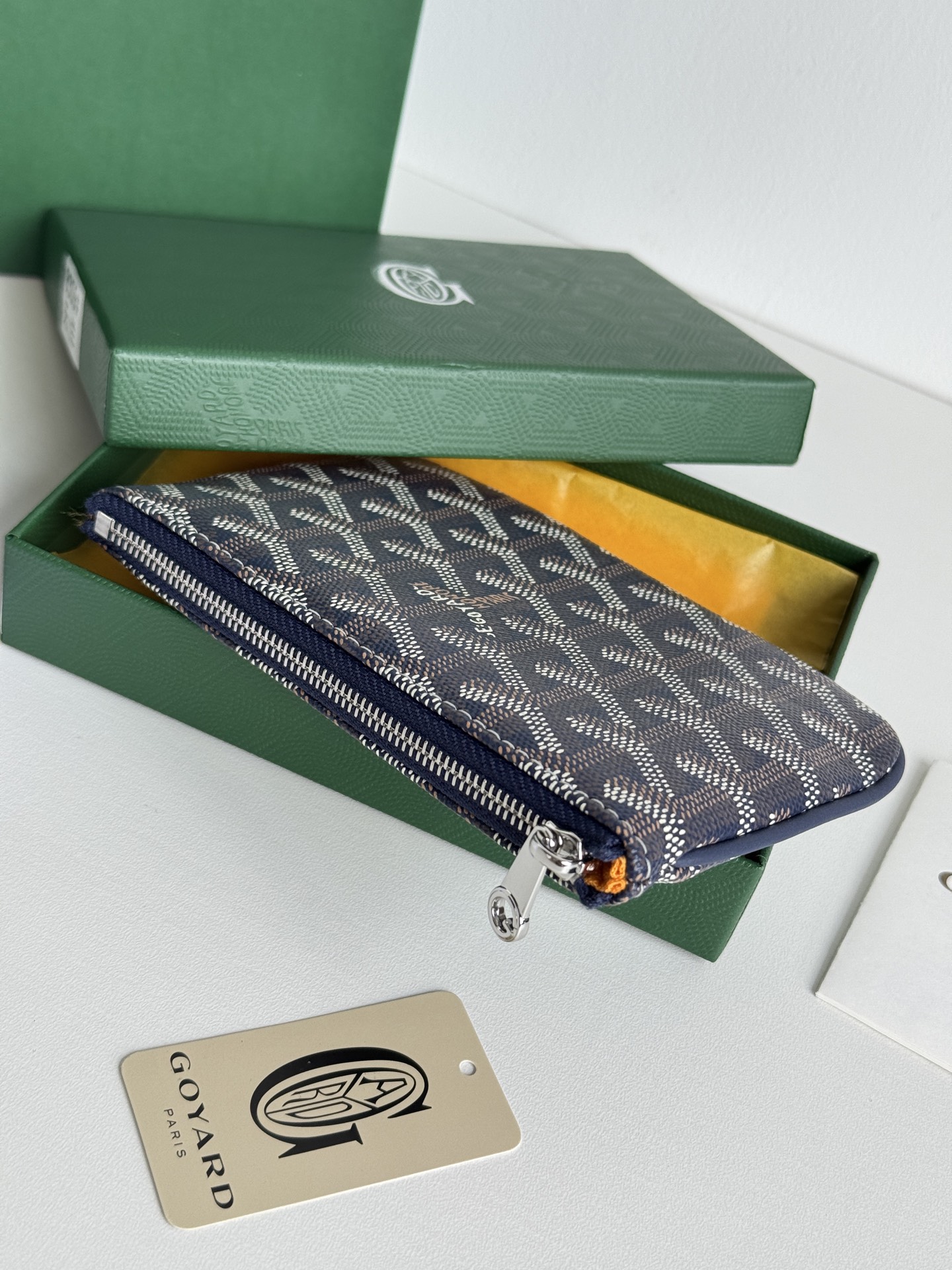 G0YARD（戈雅）ミニ小手包 - 防水・耐久性抜群の高級財布