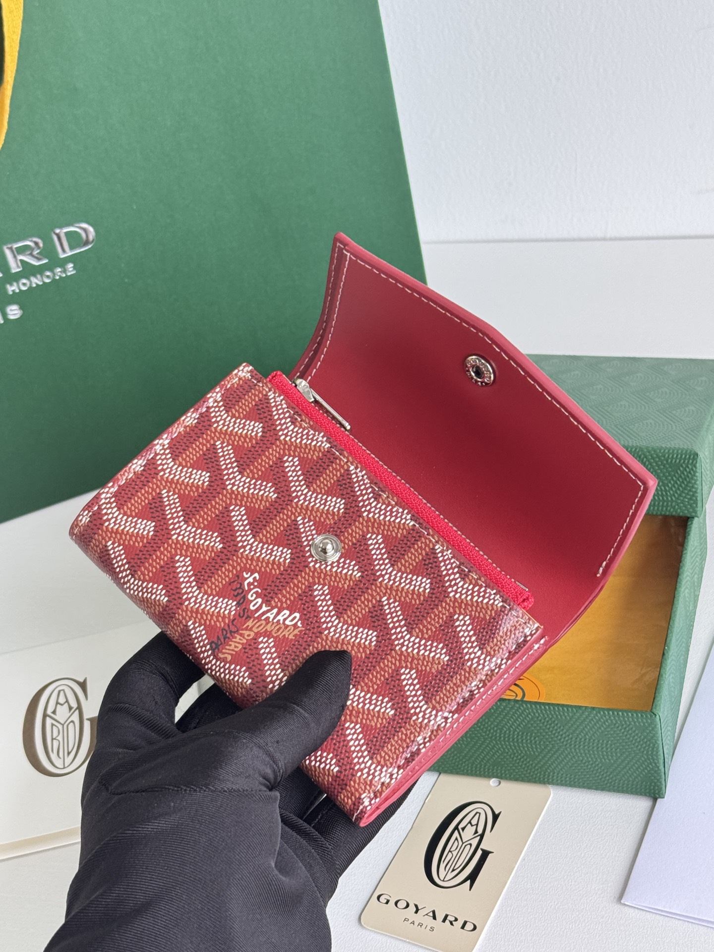 Saint-Gabriel 三折財布 - Goyardine帆布と小牛皮製の軽量デザイン