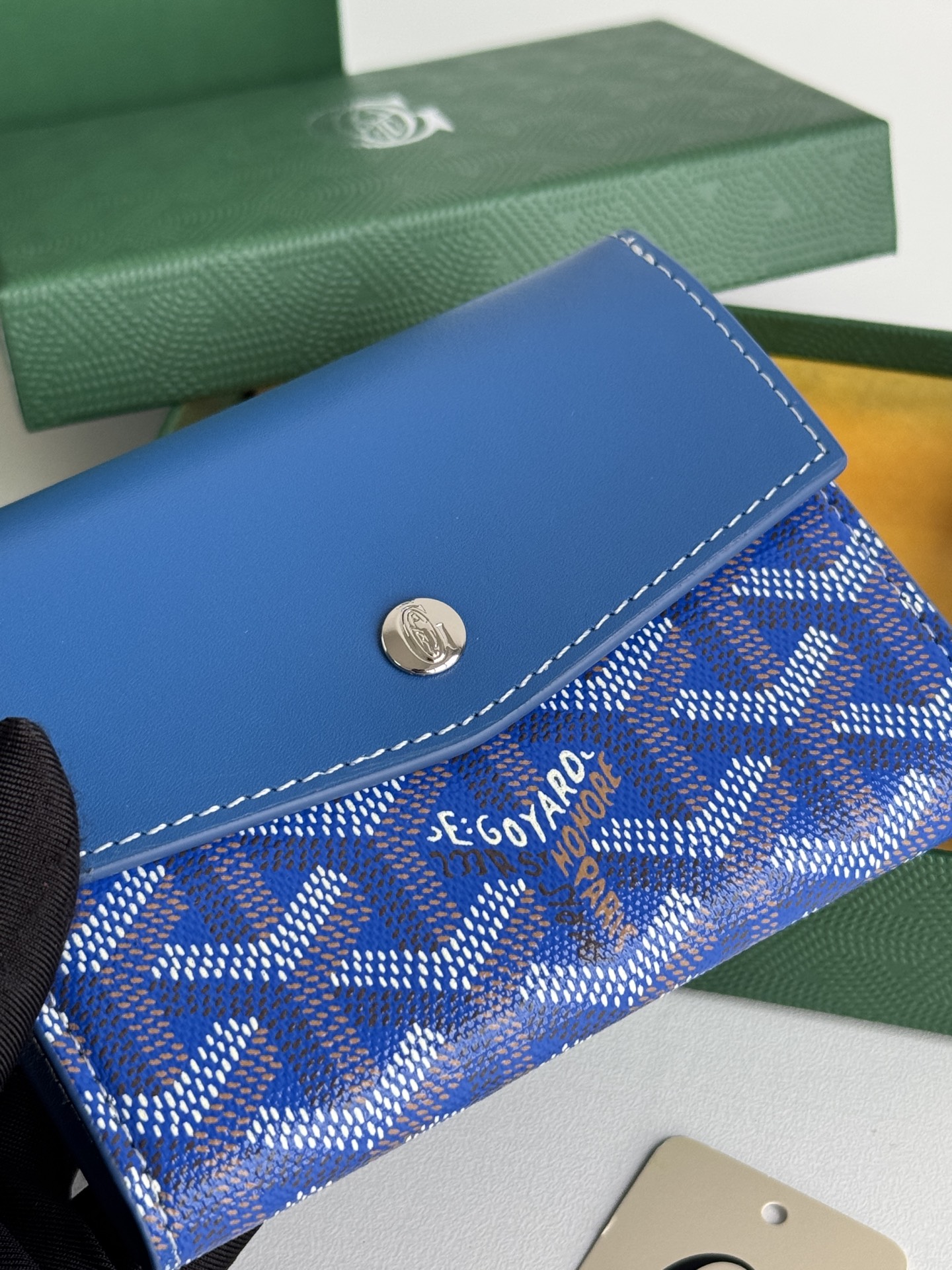 Saint-Gabriel 三折財布 - Goyardine帆布と小牛皮製の軽量デザイン