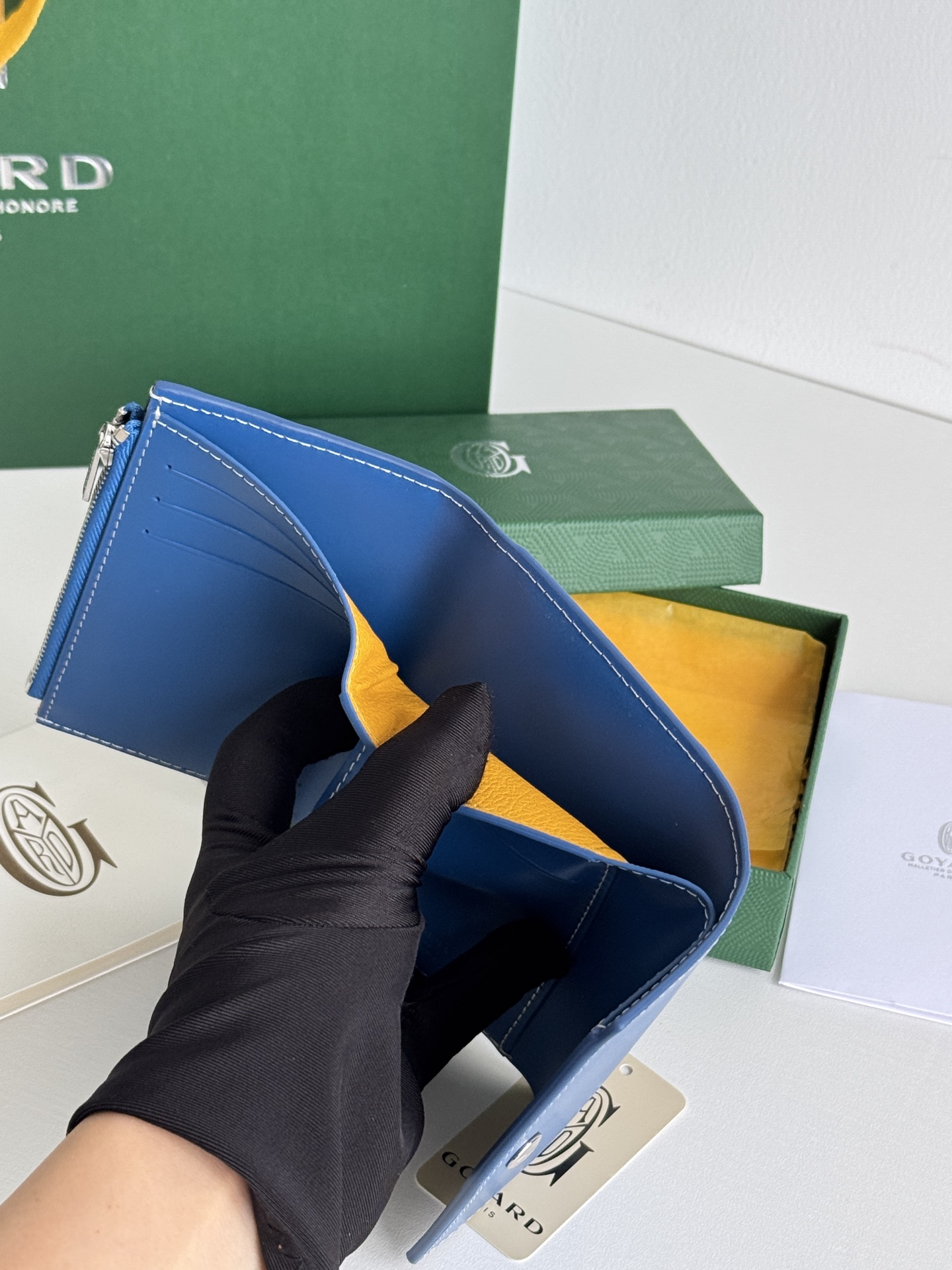 Saint-Gabriel 三折財布 - Goyardine帆布と小牛皮製の軽量デザイン