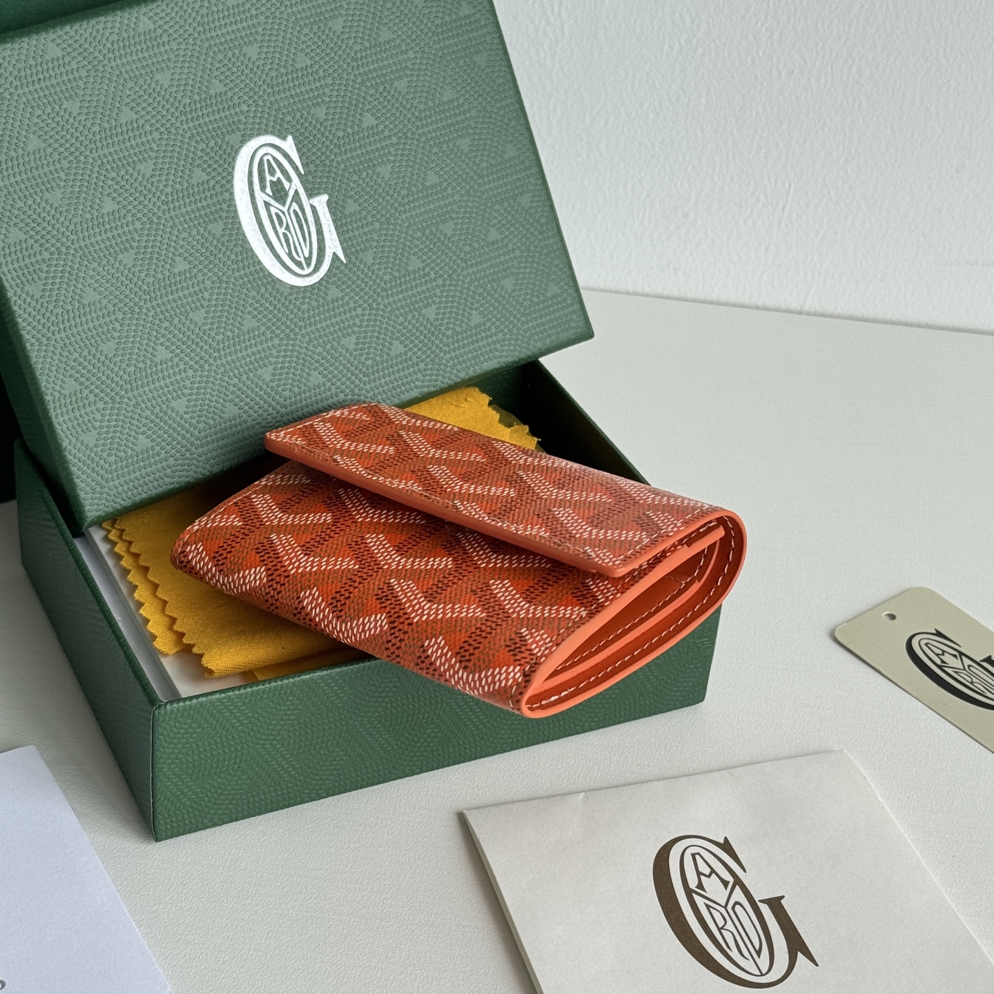 Marigny 零钱包 - コンパクトで使いやすいコインケース