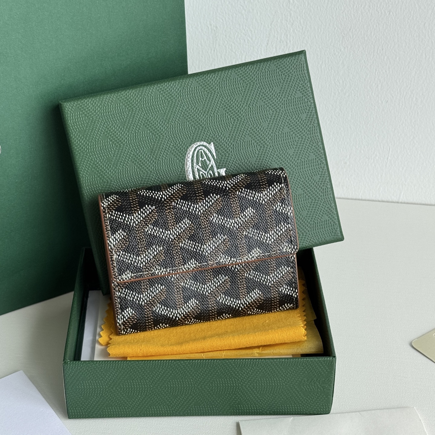 Marigny 零钱包 - 持ち運びに便利なコインケース付き