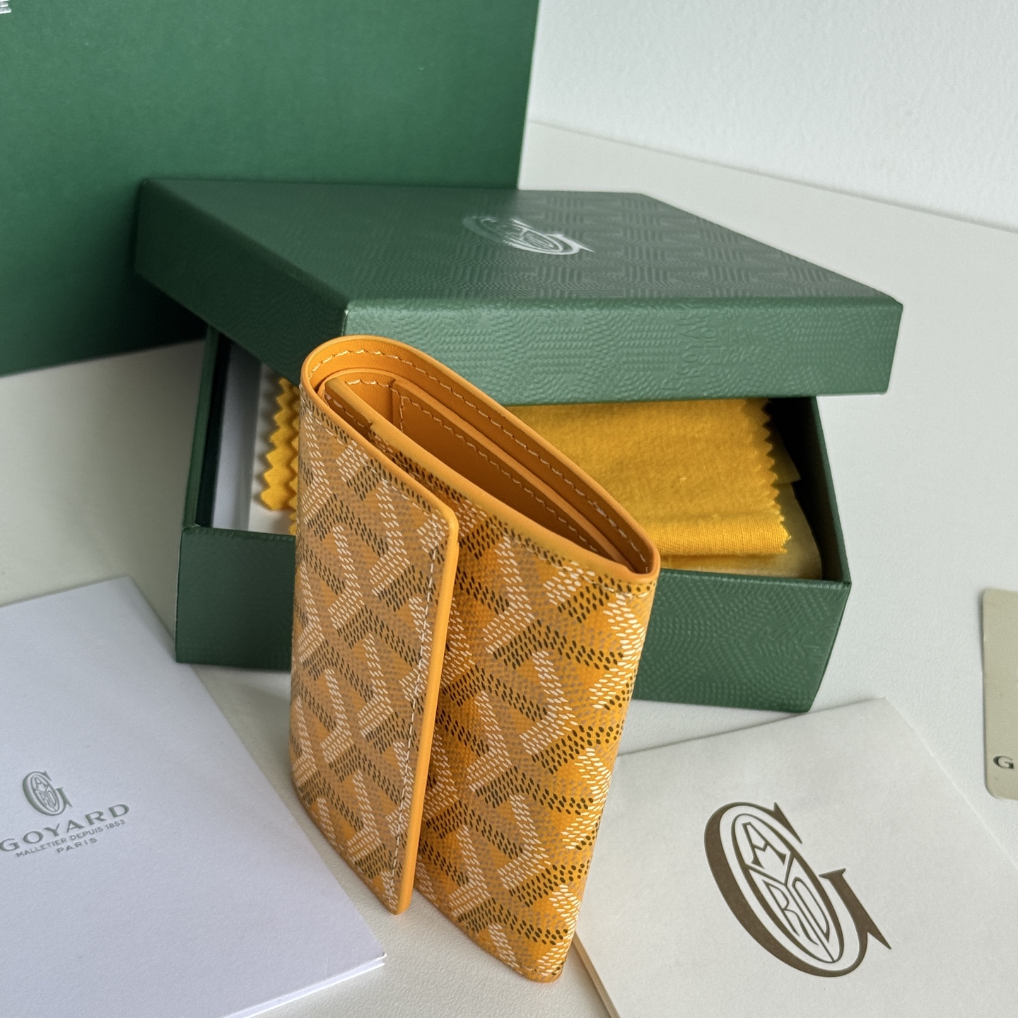 Marigny 零钱包 - 持ち運びに便利なコインケース