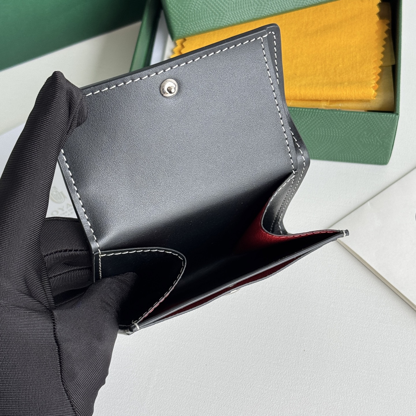 Marigny 零钱包 - コンパクトで便利な小銭入れ