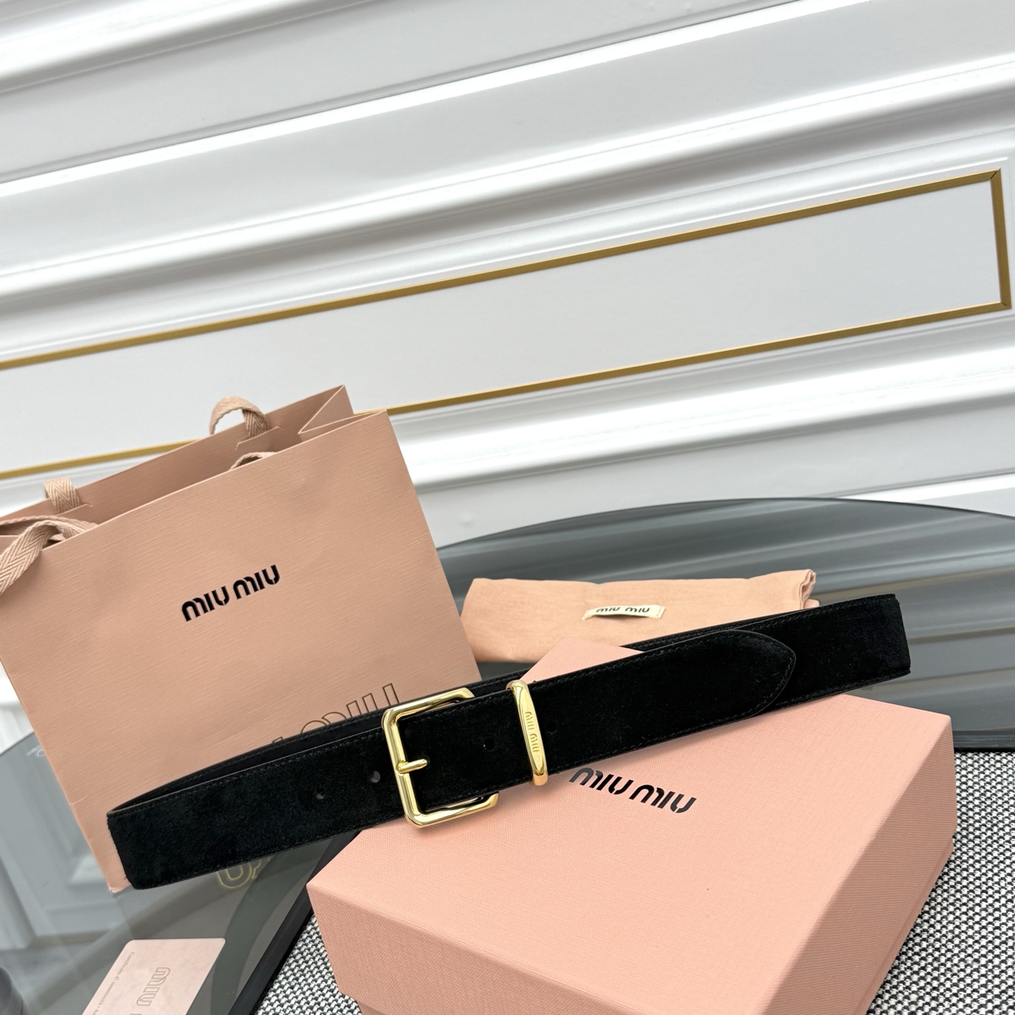 미우미우 벨트 57915