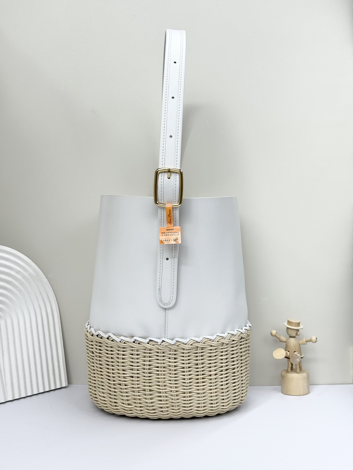 Loro Piana 𝘾𝙚𝙙𝙖𝙧 26 sac seau en osier - qualité supérieure