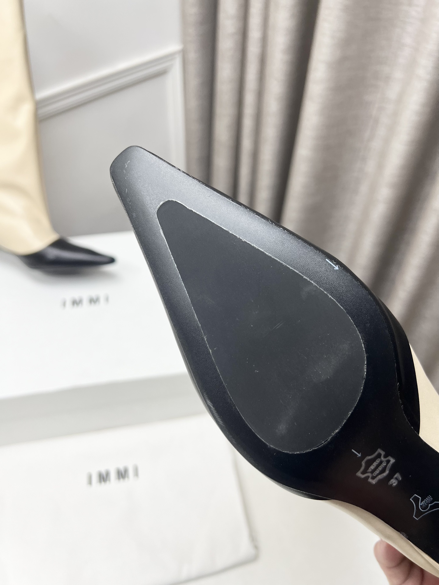 Stylish IMMI 2023w Boots: Imported Calf Skins, 4cm Heel, Sizes 35-39, Unique Design. - 图片 8