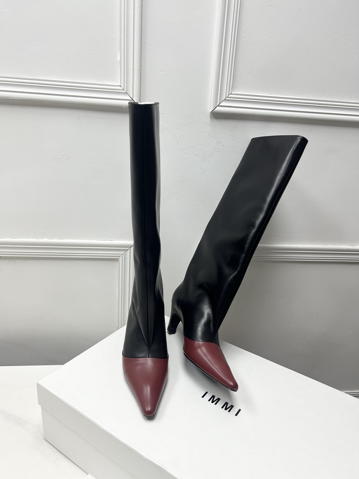 Stylish IMMI 2023w Boots: Imported Calf Skins, 4cm, Sizes 35-39, Unique Design