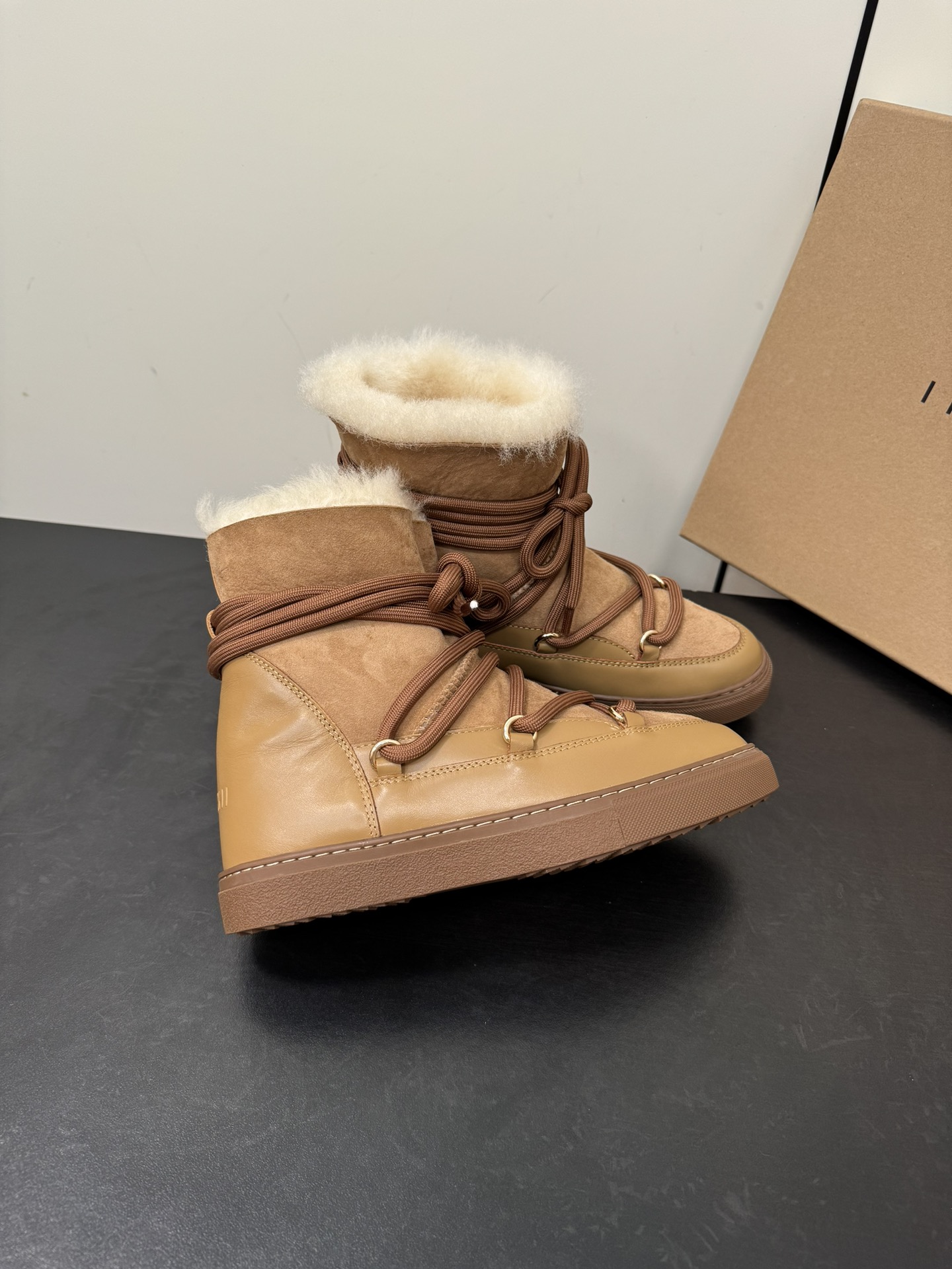 Performance Snow Boots with Imported Waterproof Fabric for Comfort and Warmth - 图片 5