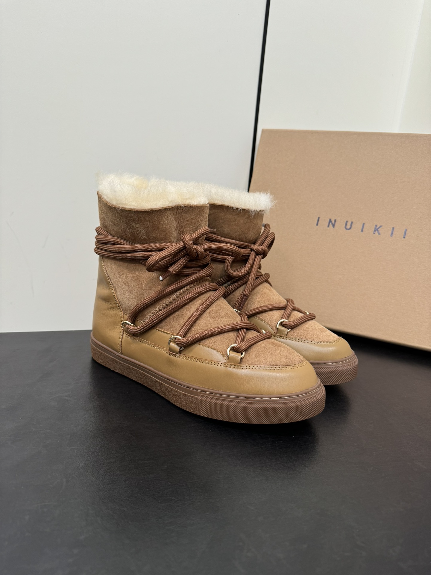 Performance Snow Boots with Imported Waterproof Fabric for Comfort and Warmth - 图片 2