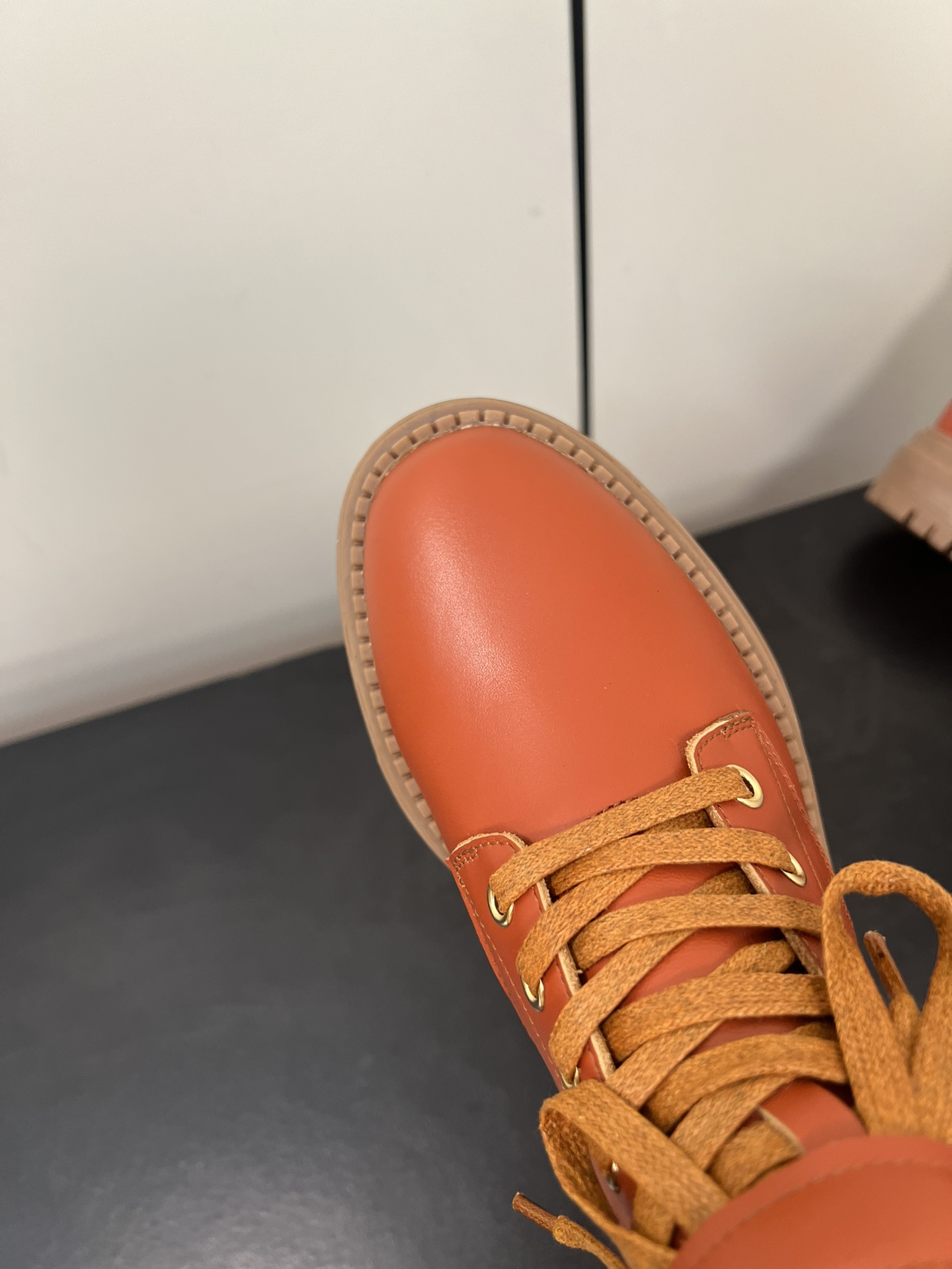 2024 New Michael Kors Martin Boots: Cow Skin, Sheep Inside, Anti-Slip Base. - 图片 6