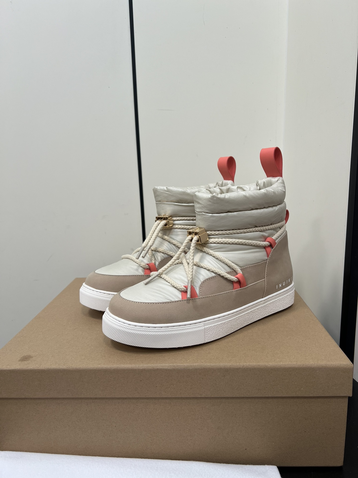 Inuilii 24 Snow Boots: Elves in the Snow, City Performance, Waterproof, Warmth. - 图片 3